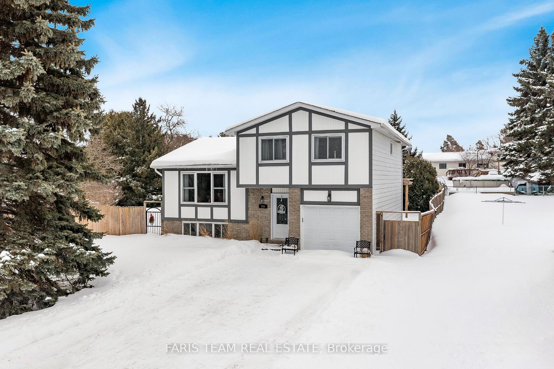 Photo 1 of 220 Dodson Road, Barrie, Painswick North — HOMEH