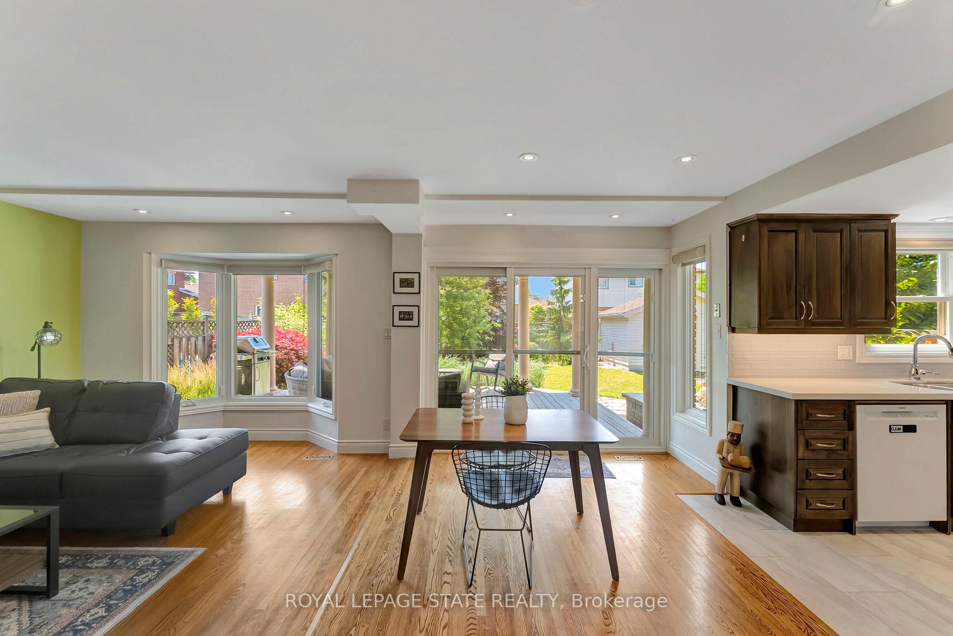 Photo 12 of 14 Anita Court, Hamilton, Butler — HOMEH
