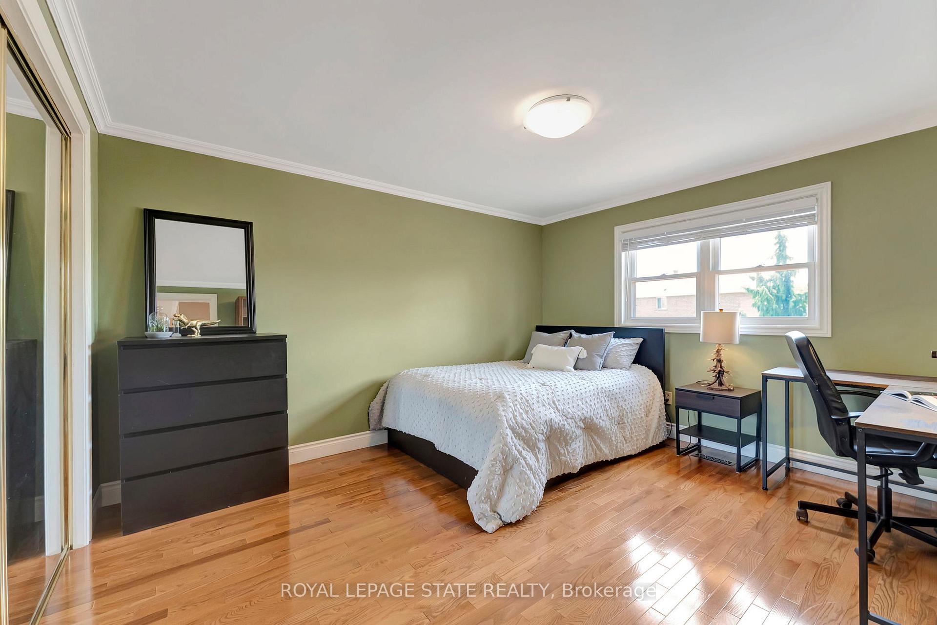 Photo 21 of 14 Anita Court, Hamilton, Butler — HOMEH