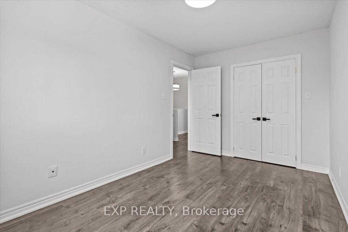 Photo 16 of 32 Michael Crescent, Barrie, East Bayfield — HOMEH