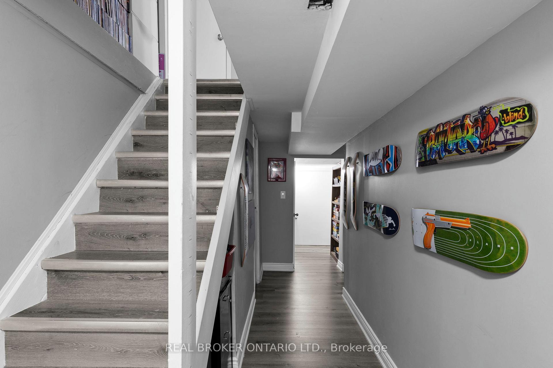 Photo 18 of 50 Maitland Drive, Barrie, Grove East — HOMEH