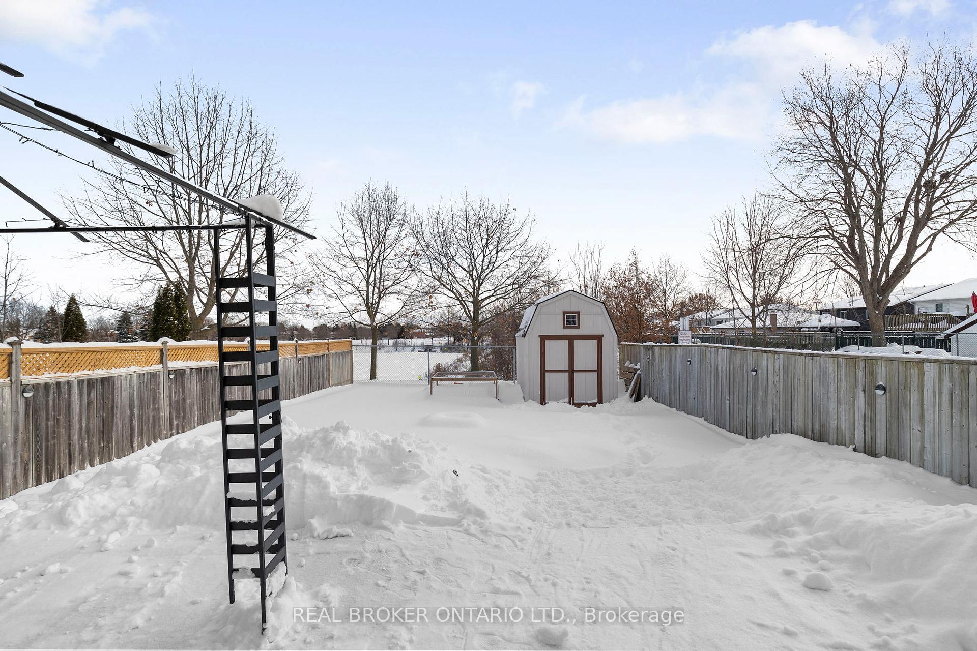 Photo 19 of 50 Maitland Drive, Barrie, Grove East — HOMEH