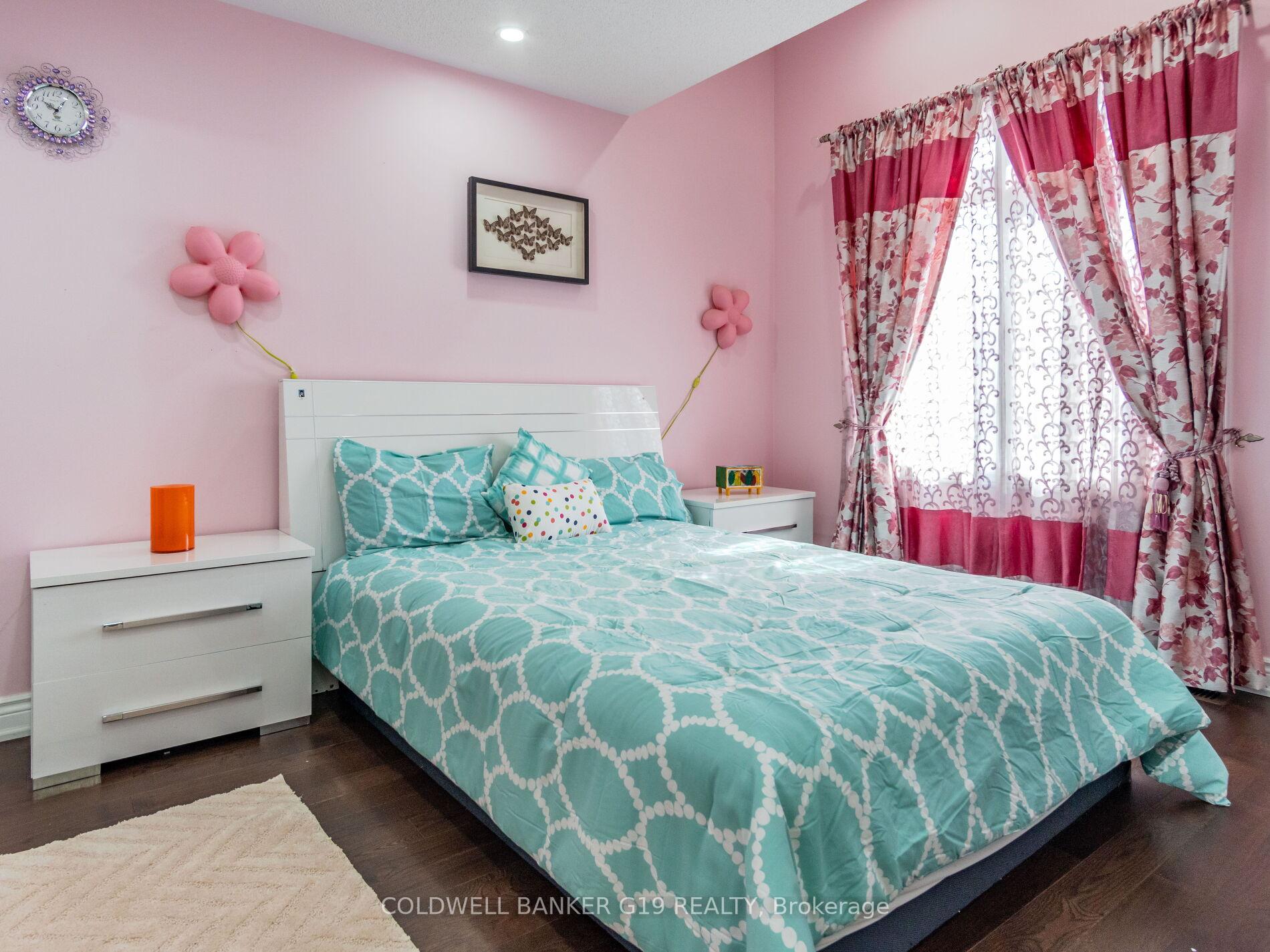Photo 10 of 48 Compassion Crescent, Brampton, Bram East — HOMEH