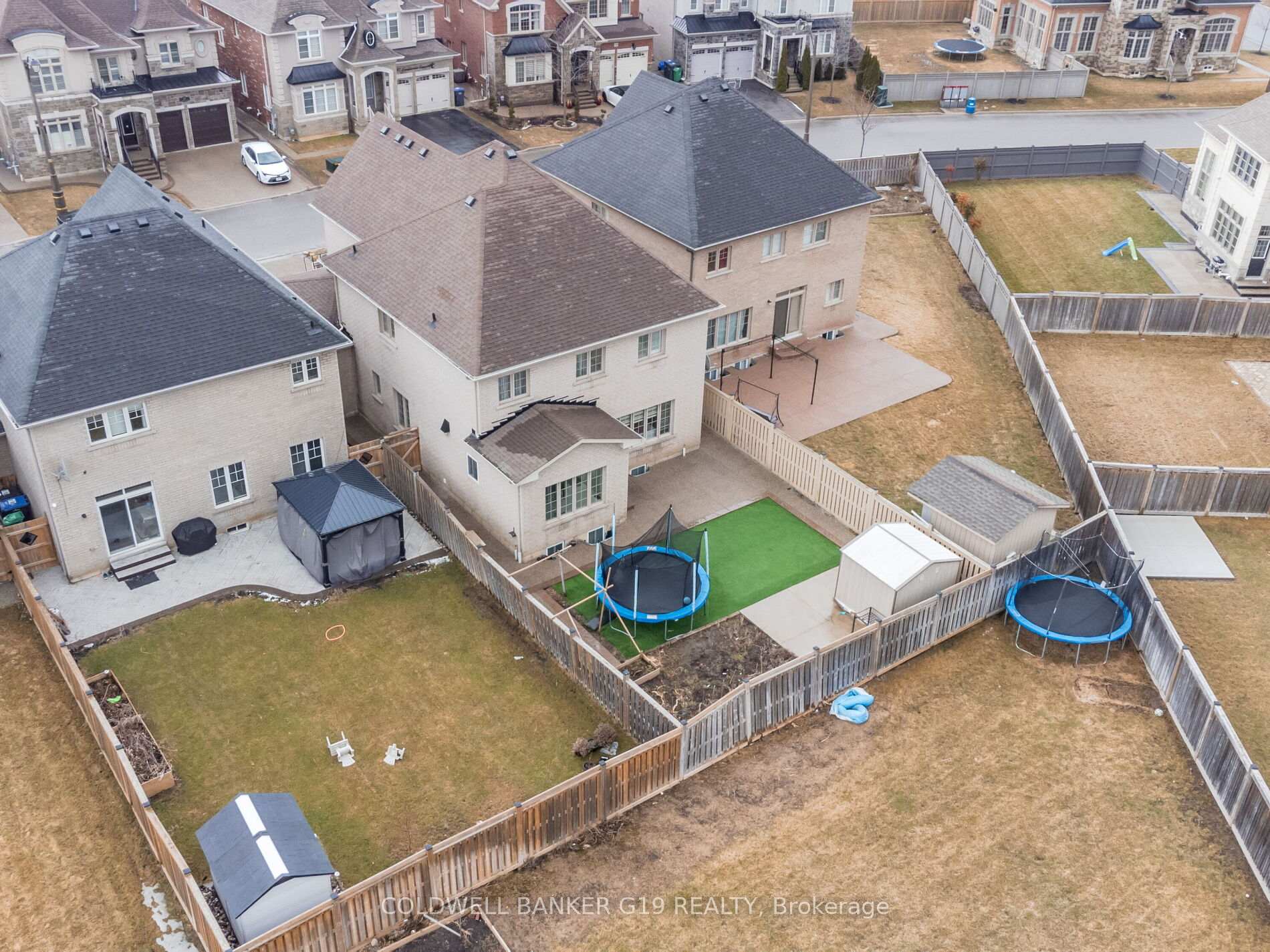 Photo 16 of 48 Compassion Crescent, Brampton, Bram East — HOMEH