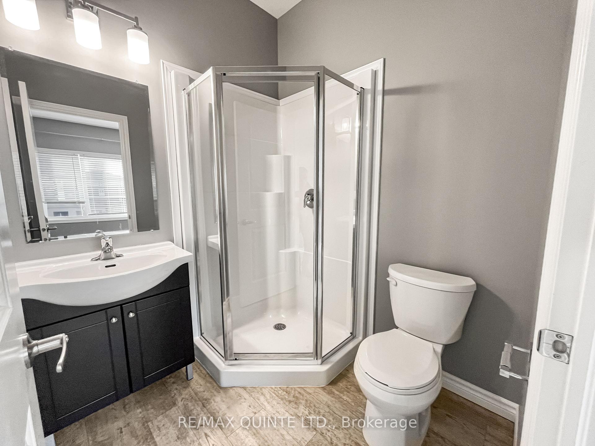 Photo 9 of 74 Ridgeway Place, Belleville, Belleville Ward — HOMEH