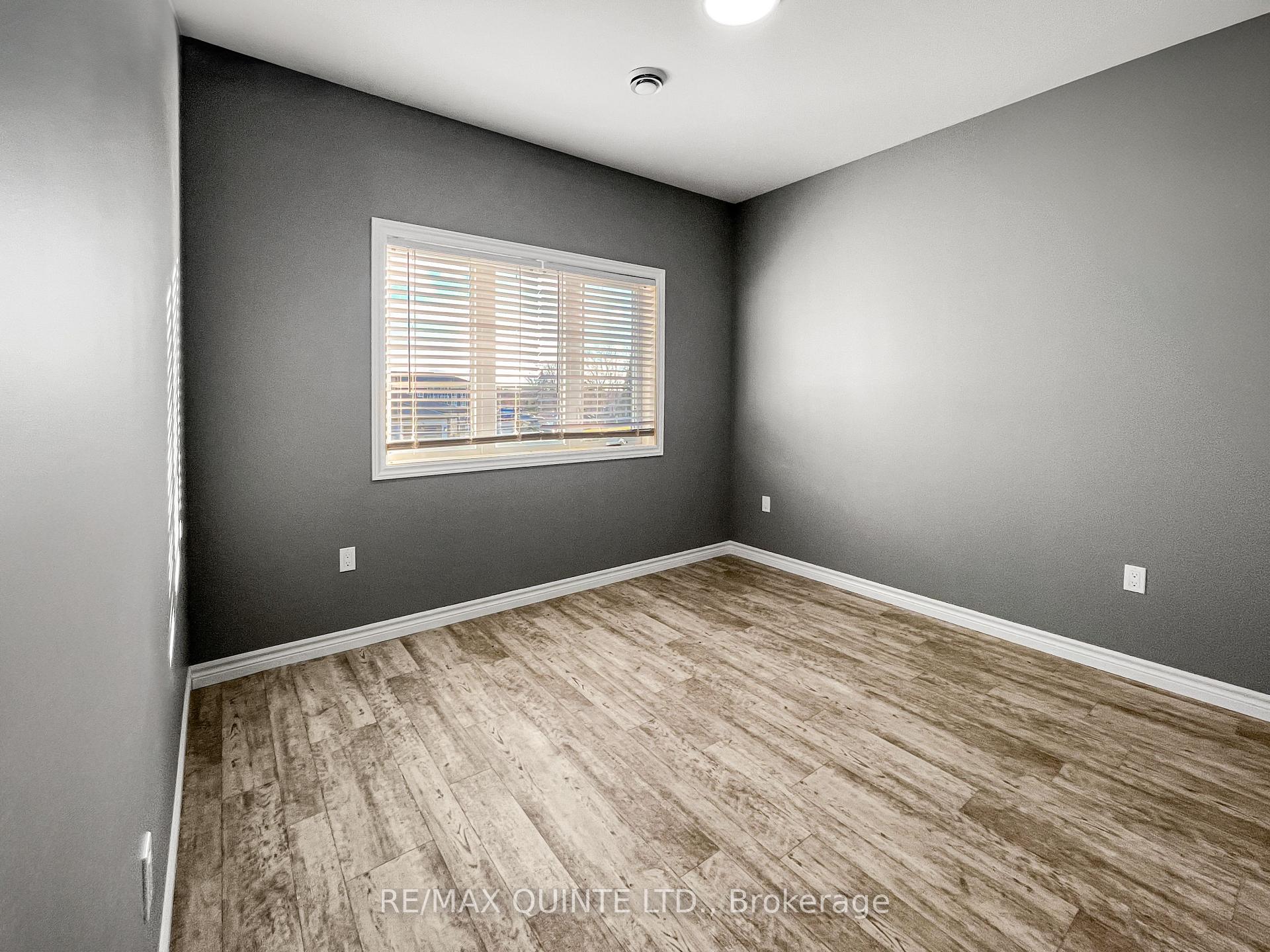 Photo 11 of 74 Ridgeway Place, Belleville, Belleville Ward — HOMEH