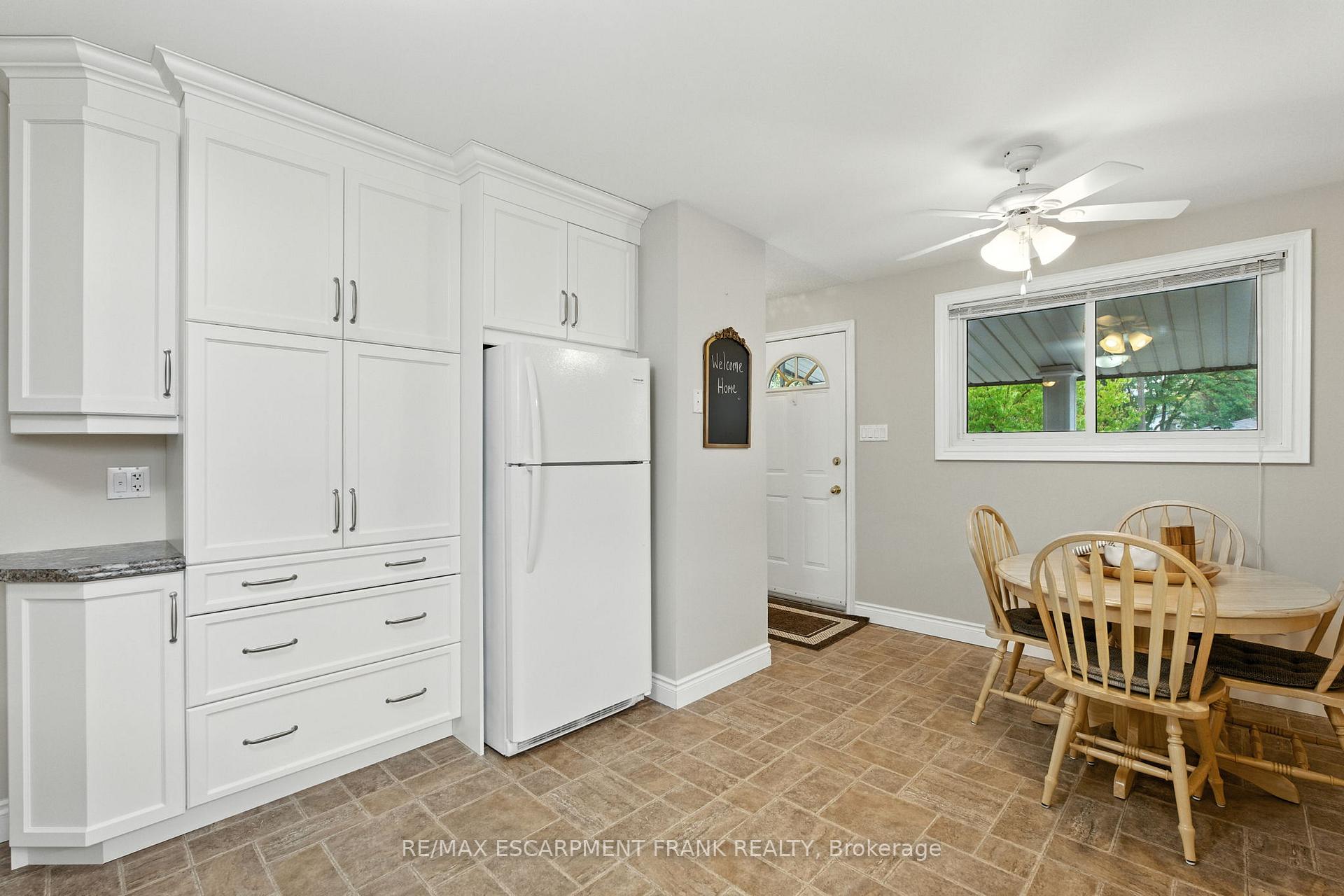 Photo 16 of 123 Moxley Drive, Hamilton, Lisgar — HOMEH