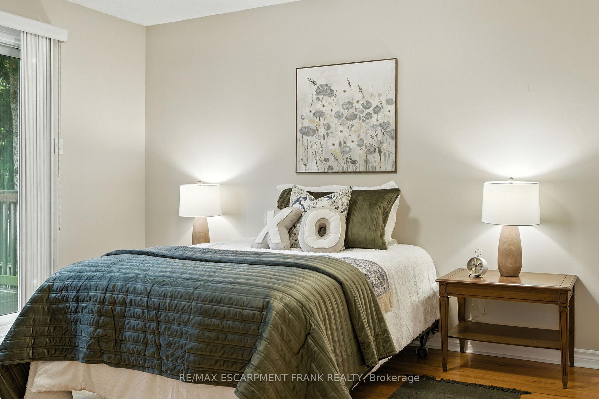 Photo 26 of 123 Moxley Drive, Hamilton, Lisgar — HOMEH