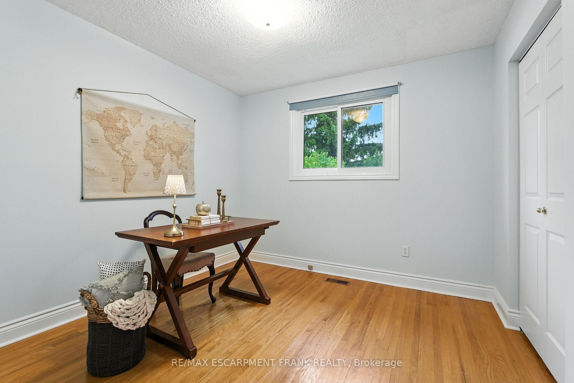 Photo 31 of 123 Moxley Drive, Hamilton, Lisgar — HOMEH