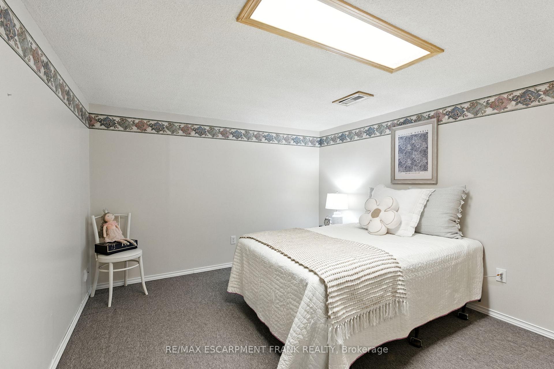 Photo 41 of 123 Moxley Drive, Hamilton, Lisgar — HOMEH