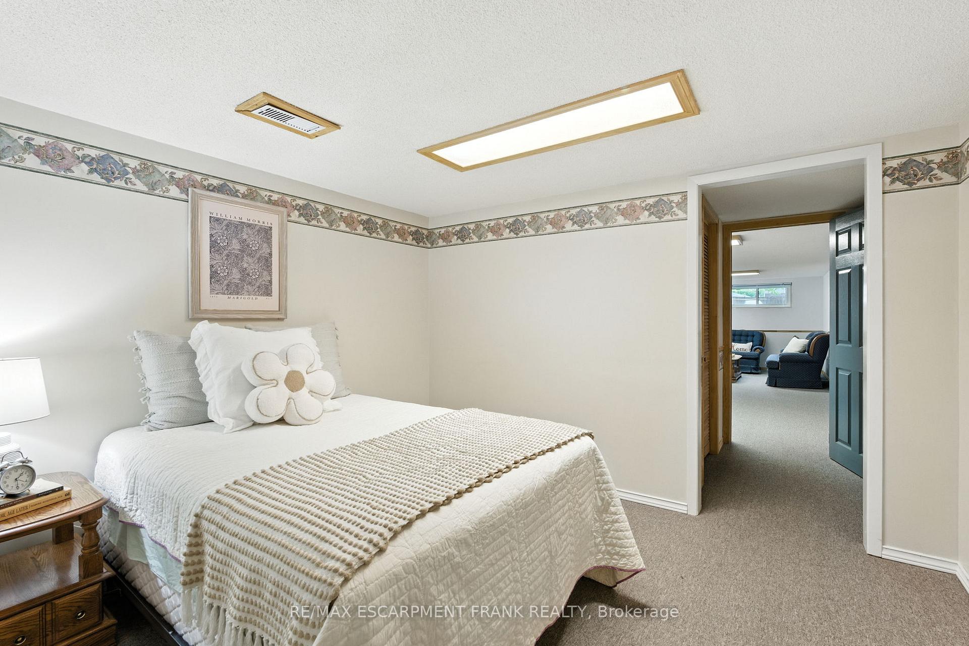 Photo 42 of 123 Moxley Drive, Hamilton, Lisgar — HOMEH
