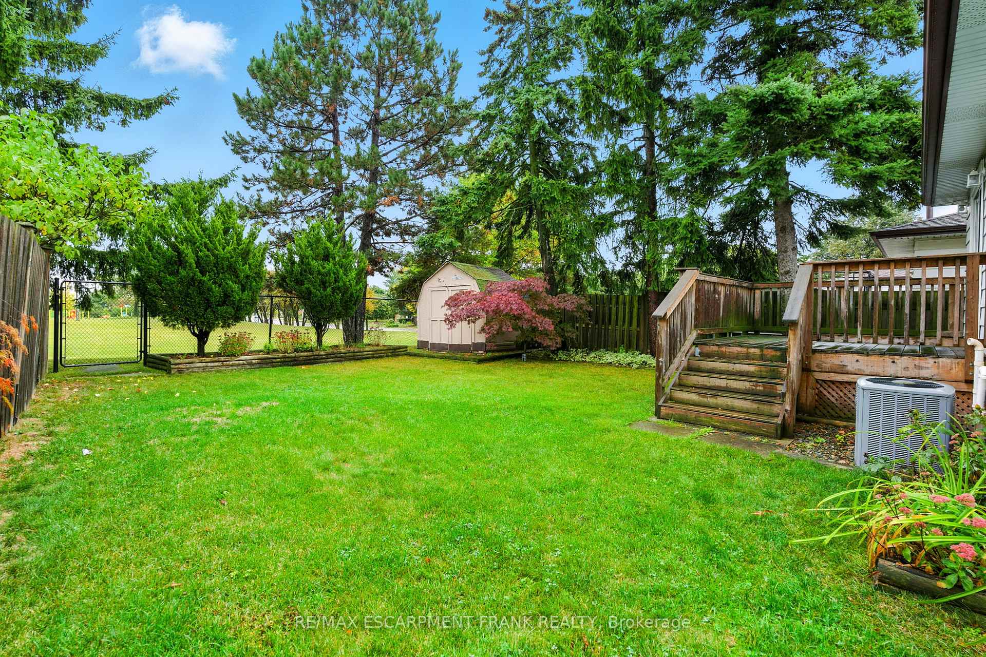 Photo 46 of 123 Moxley Drive, Hamilton, Lisgar — HOMEH