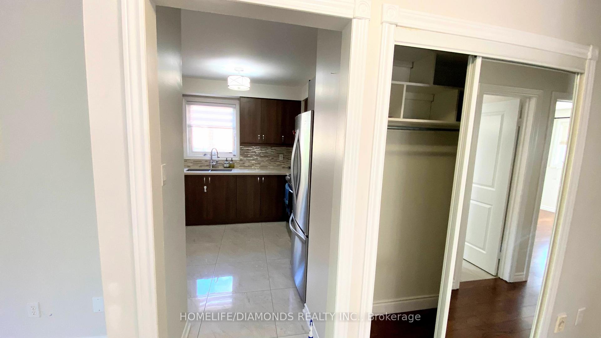 Photo 11 of Unit Upper, 52 Nuttall Street, Brampton, Westgate — HOMEH