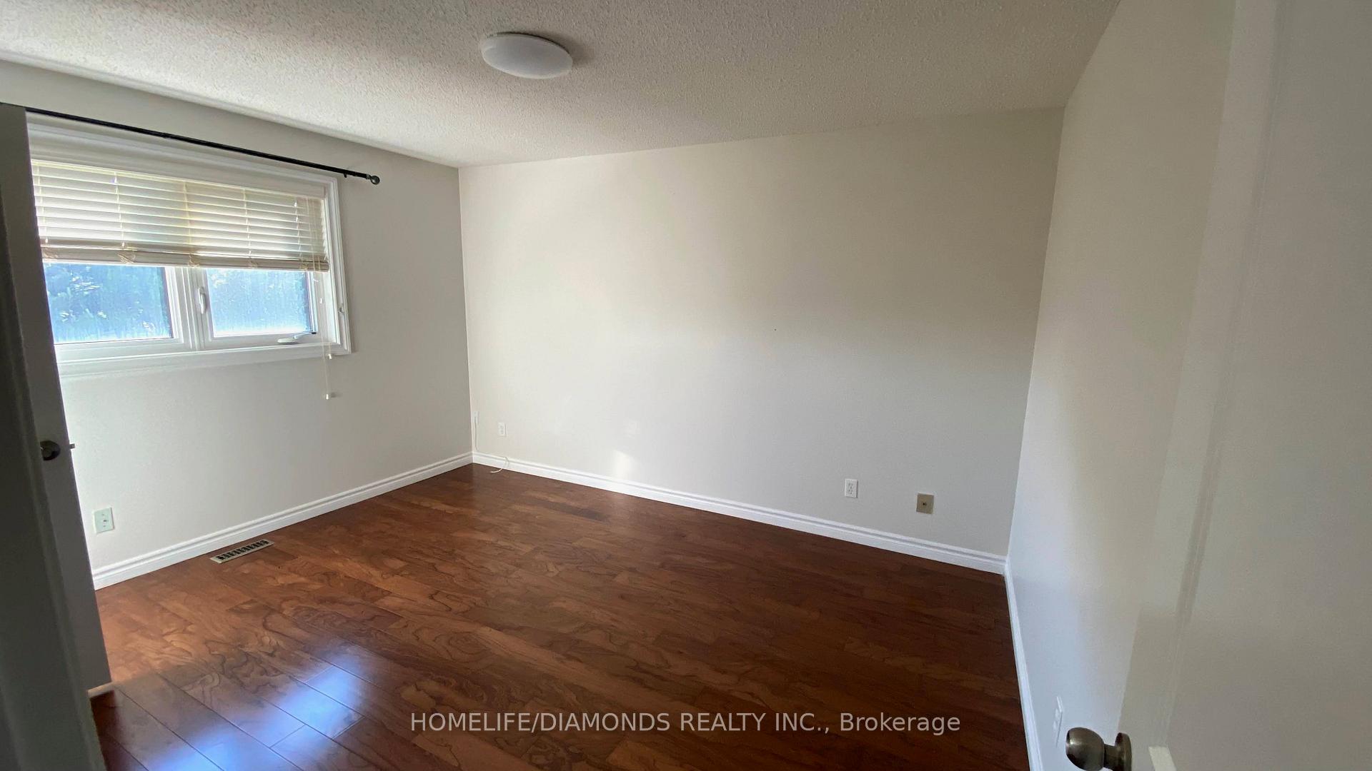 Photo 14 of Unit Upper, 52 Nuttall Street, Brampton, Westgate — HOMEH