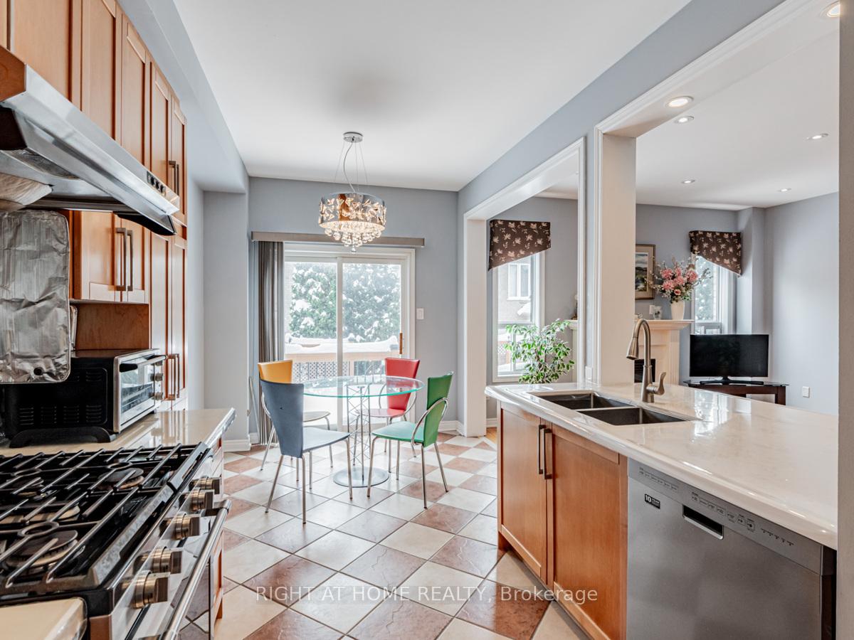 Photo 33 of 33 Bullrush Drive, Vaughan, Vellore Village — HOMEH