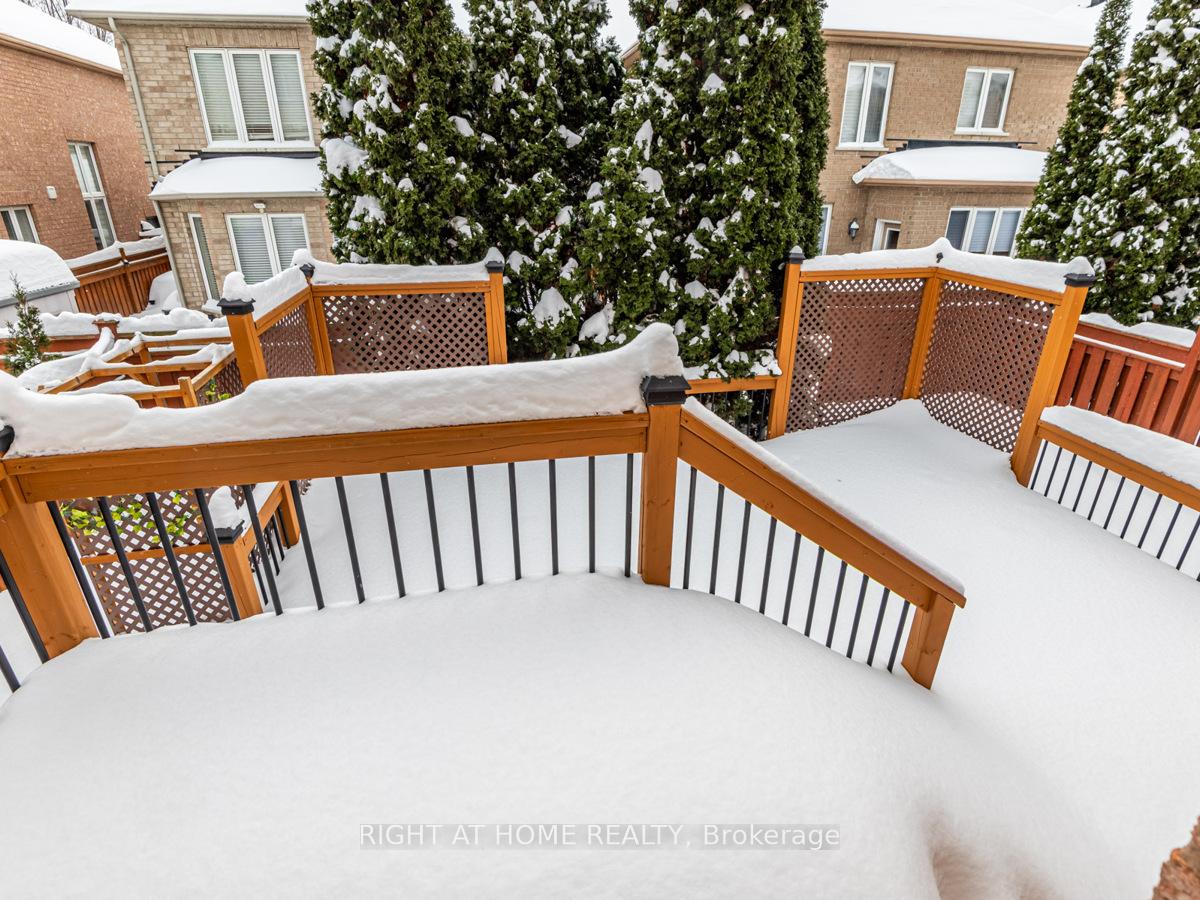 Photo 34 of 33 Bullrush Drive, Vaughan, Vellore Village — HOMEH