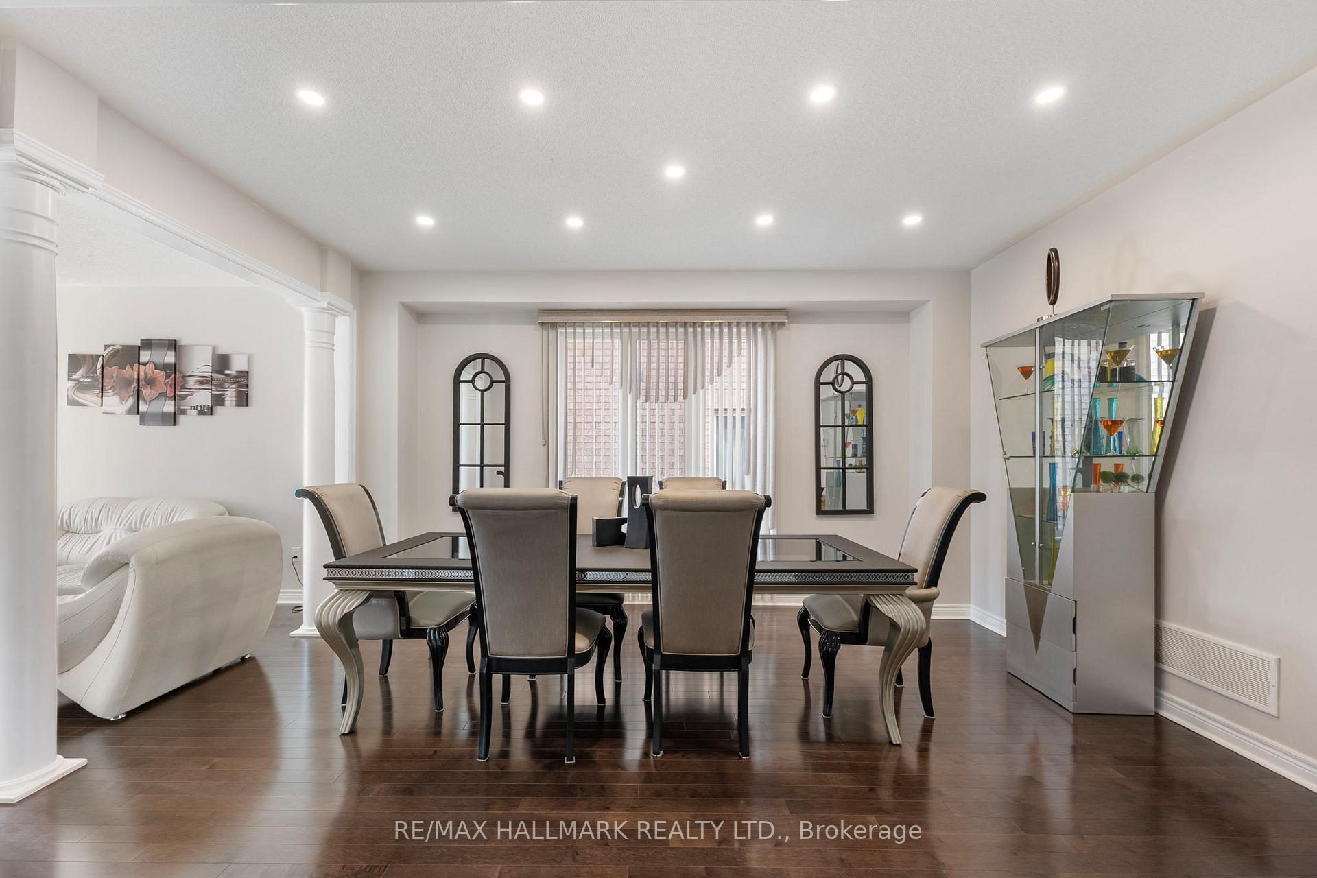 Photo 42 of 262 Elbern Markell Drive, Brampton, Credit Valley — HOMEH