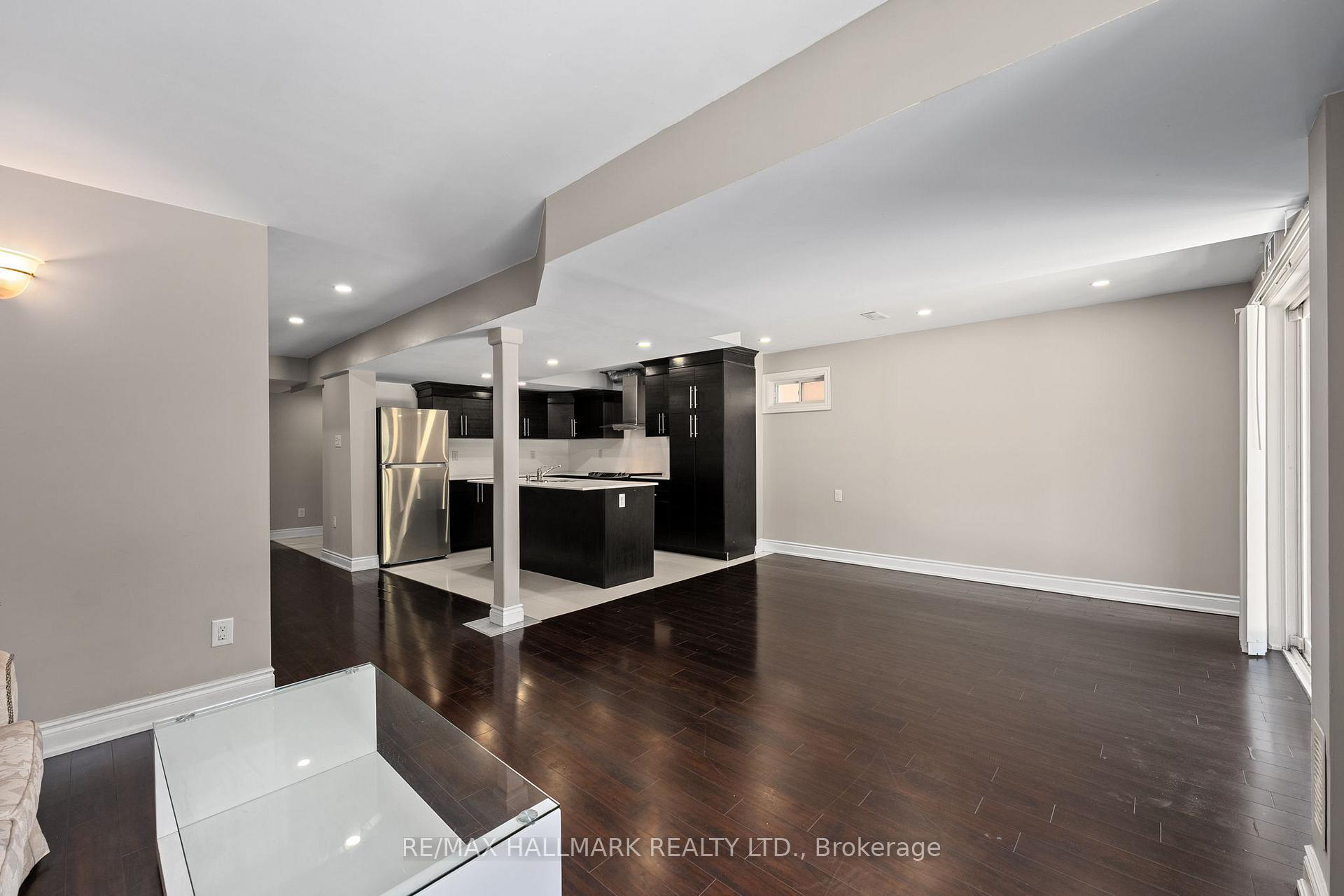 Photo 12 of 262 Elbern Markell Drive, Brampton, Credit Valley — HOMEH