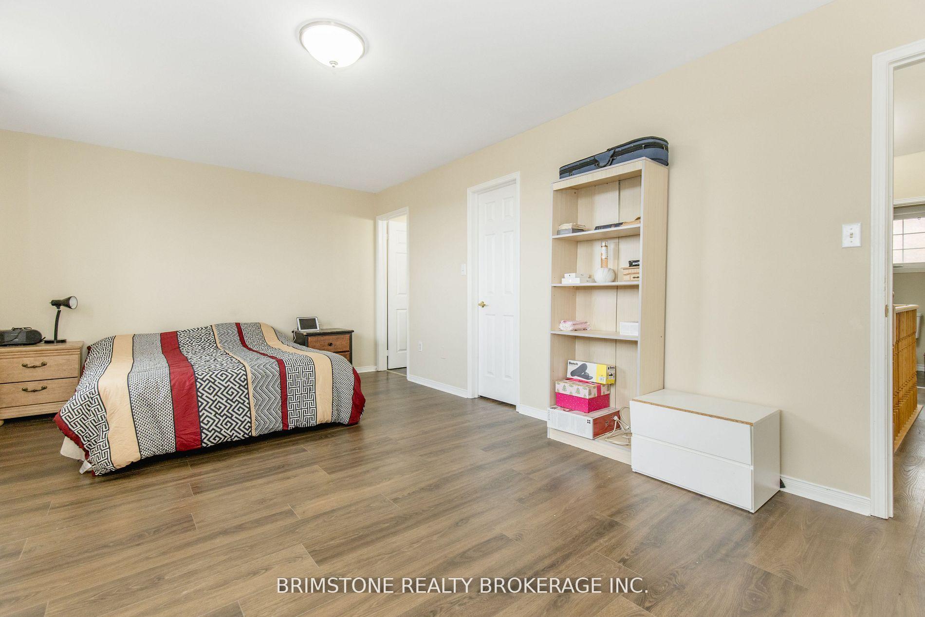 Photo 21 of 95 Sun King Crescent, Barrie, Innis-Shore — HOMEH