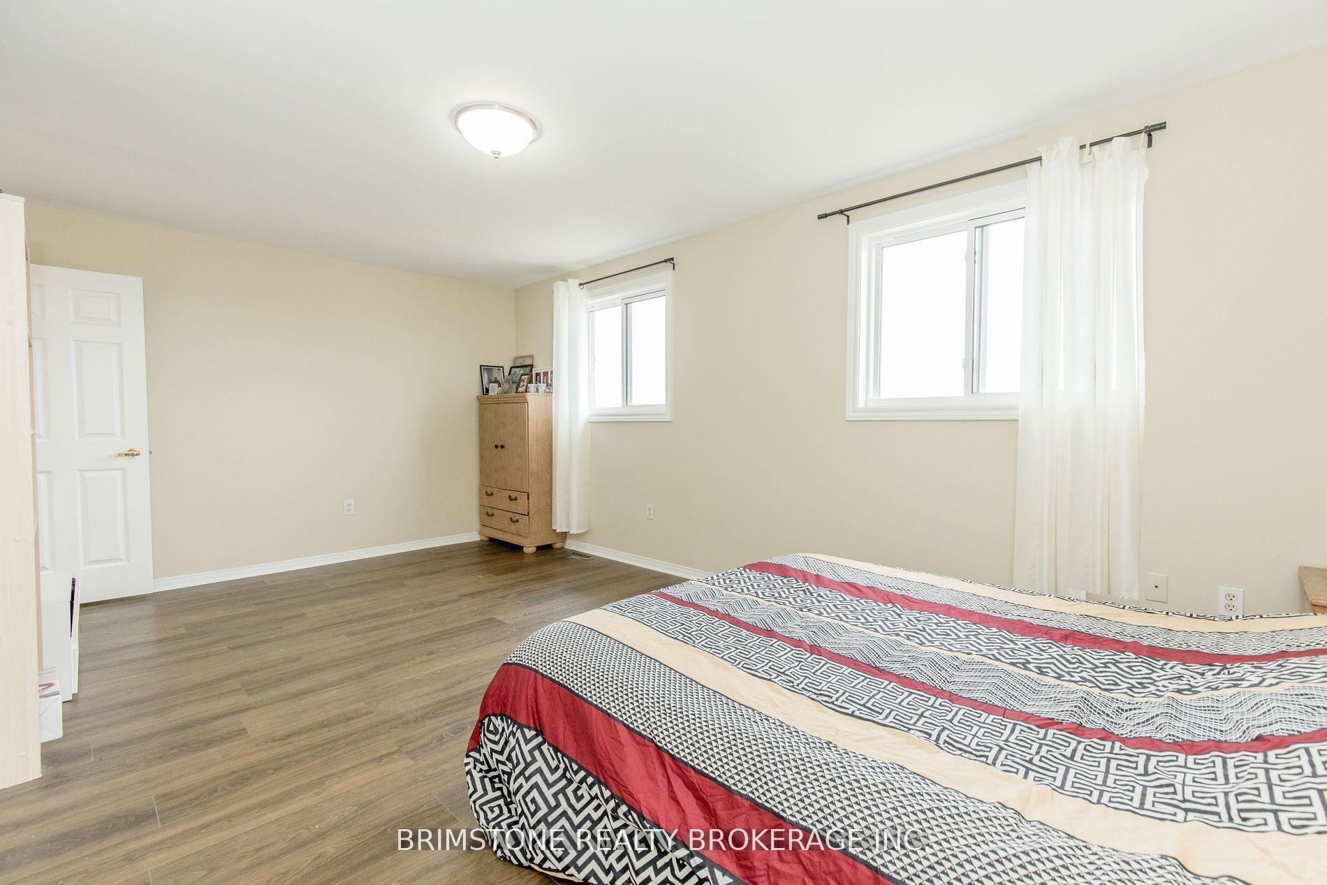 Photo 22 of 95 Sun King Crescent, Barrie, Innis-Shore — HOMEH