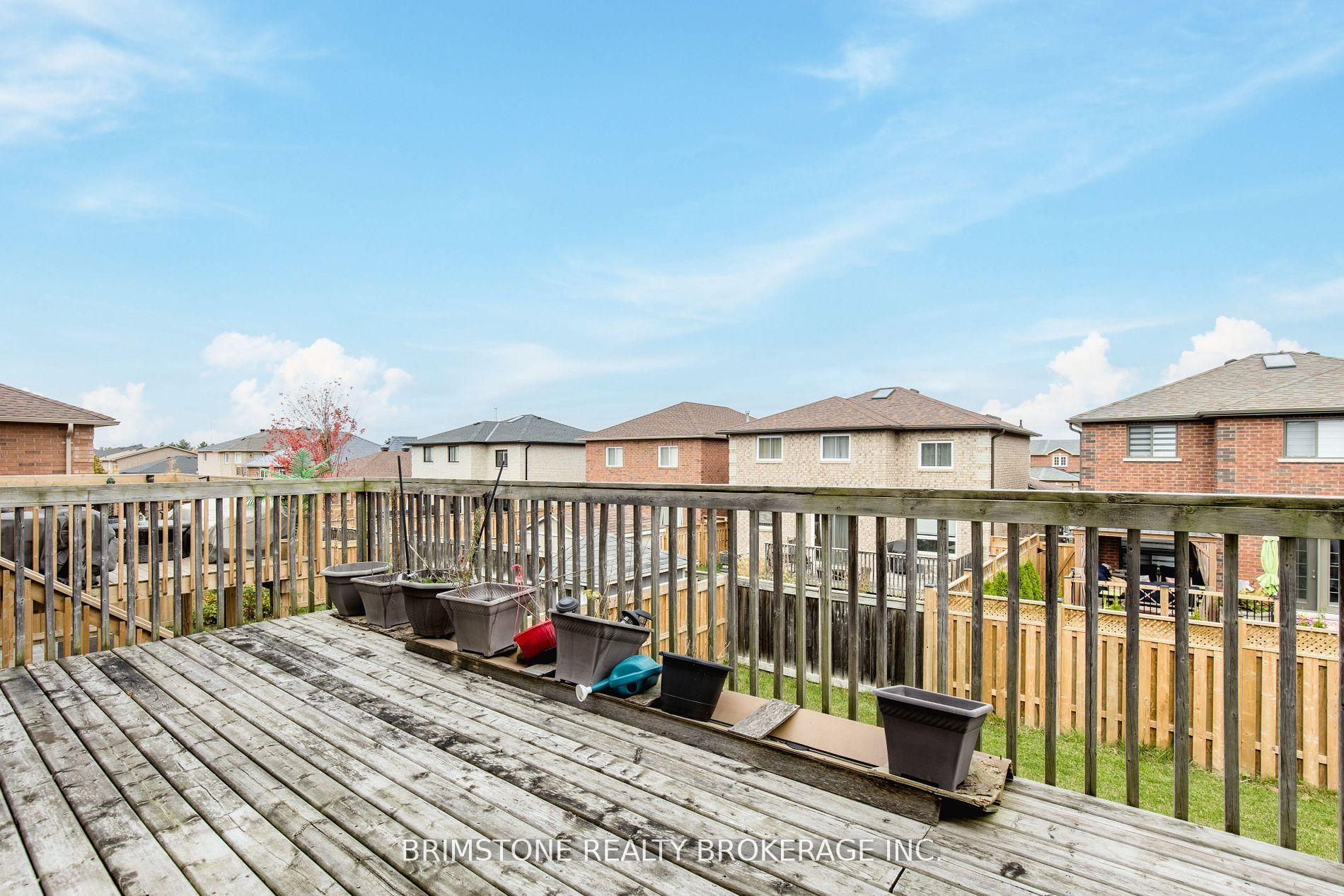 Photo 31 of 95 Sun King Crescent, Barrie, Innis-Shore — HOMEH