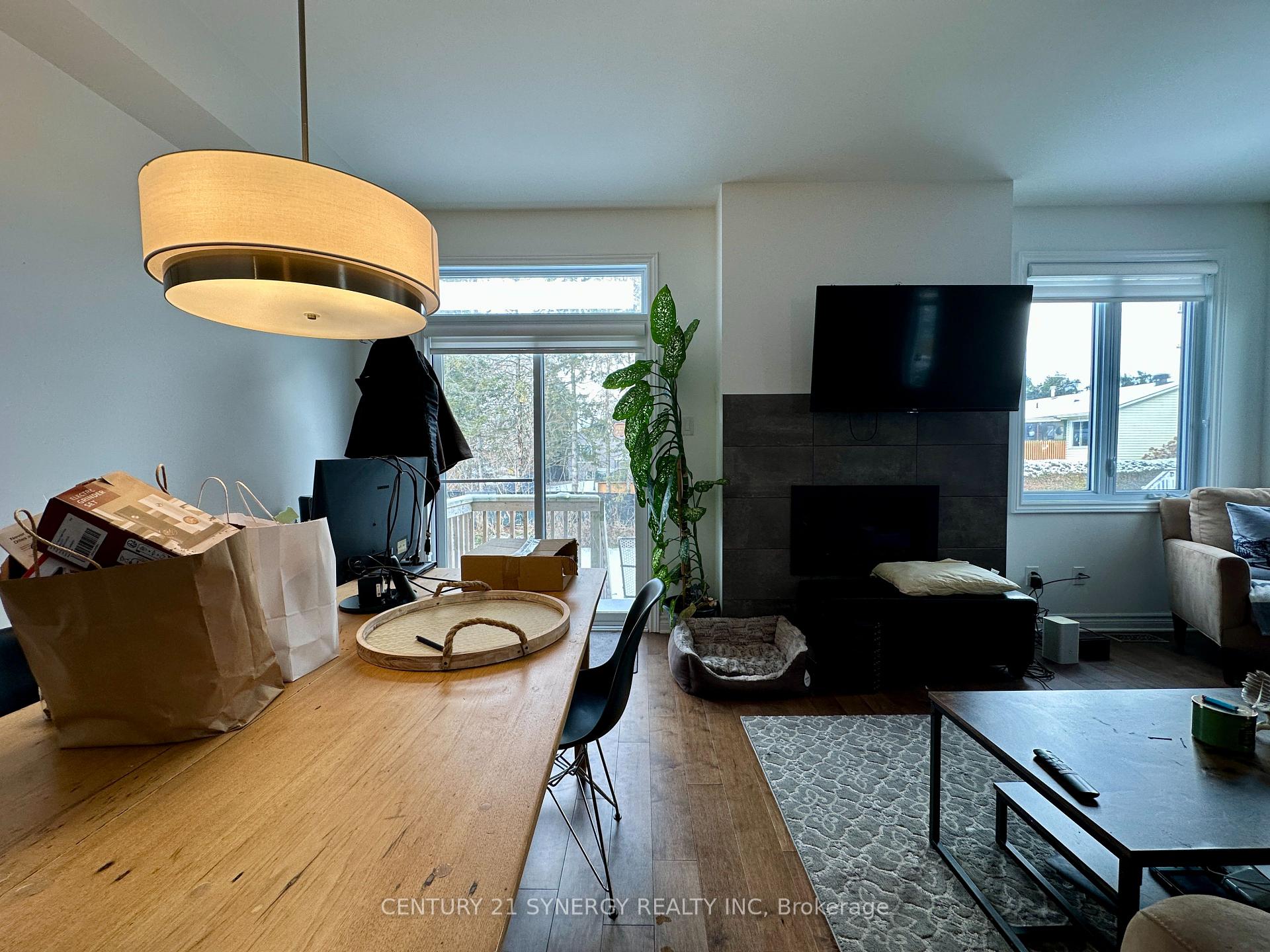 Photo 14 of 293 Munro Street, Carleton Place — HOMEH