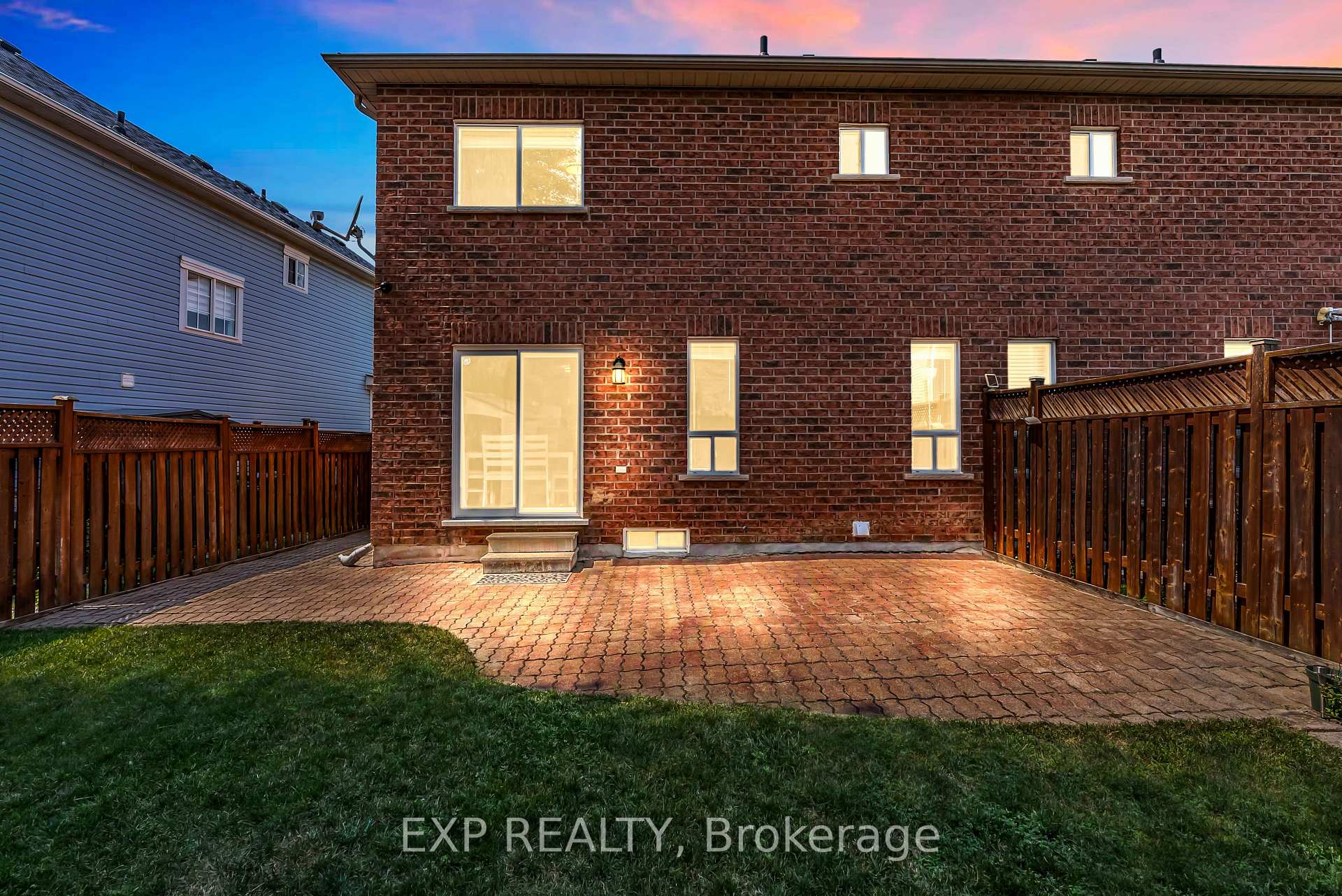 Photo 2 of 73 Viceroy Crescent, Brampton, Northwest Sandalwood Parkway — HOMEH