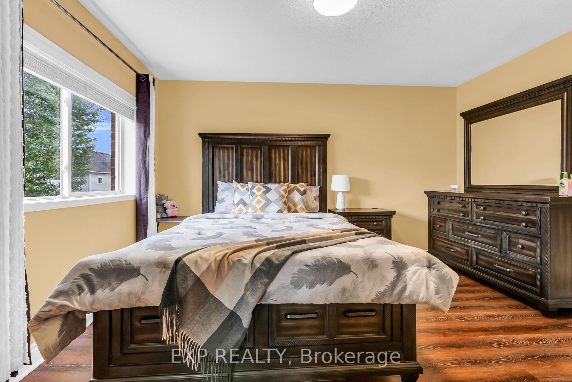 Photo 25 of 73 Viceroy Crescent, Brampton, Northwest Sandalwood Parkway — HOMEH
