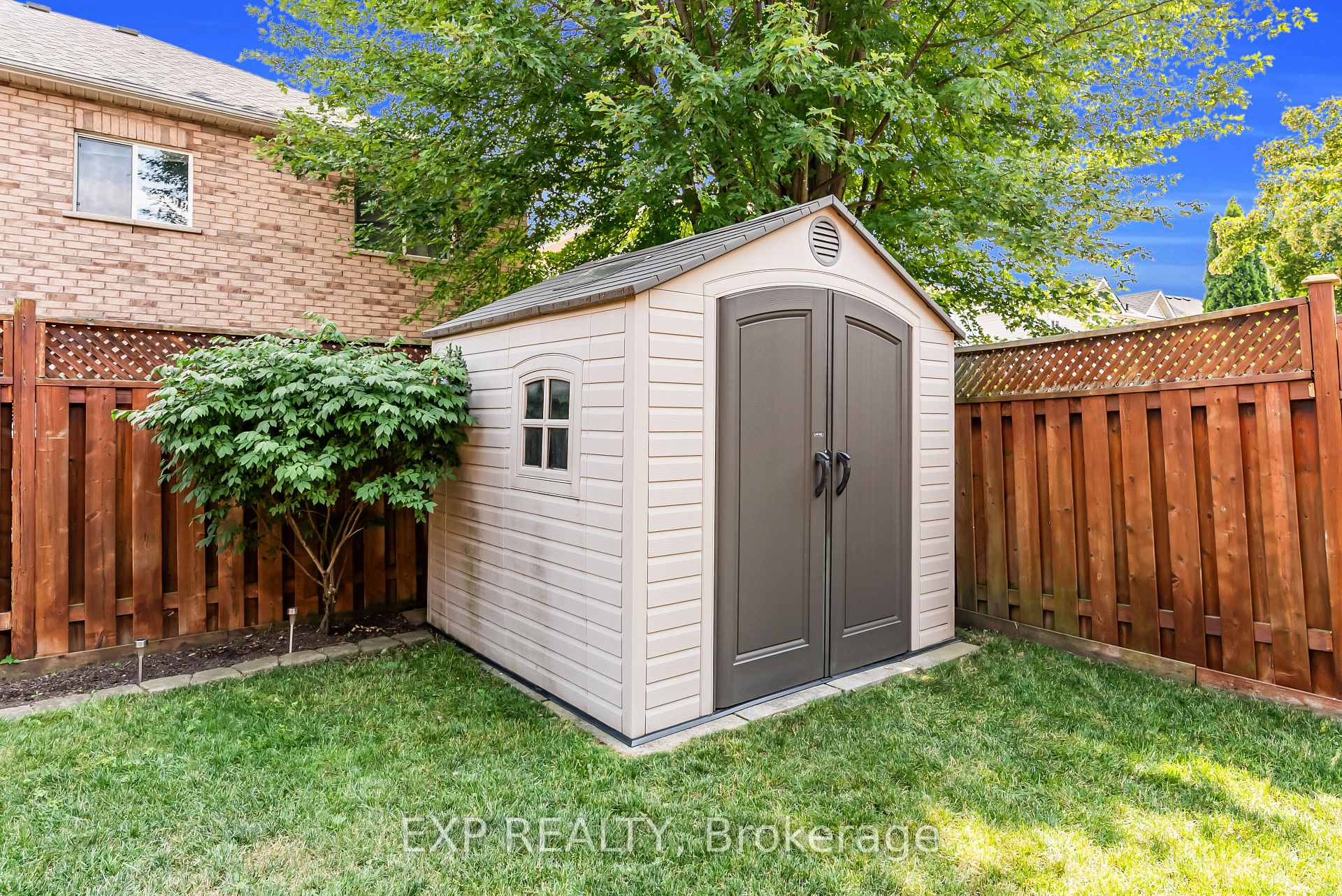 Photo 39 of 73 Viceroy Crescent, Brampton, Northwest Sandalwood Parkway — HOMEH