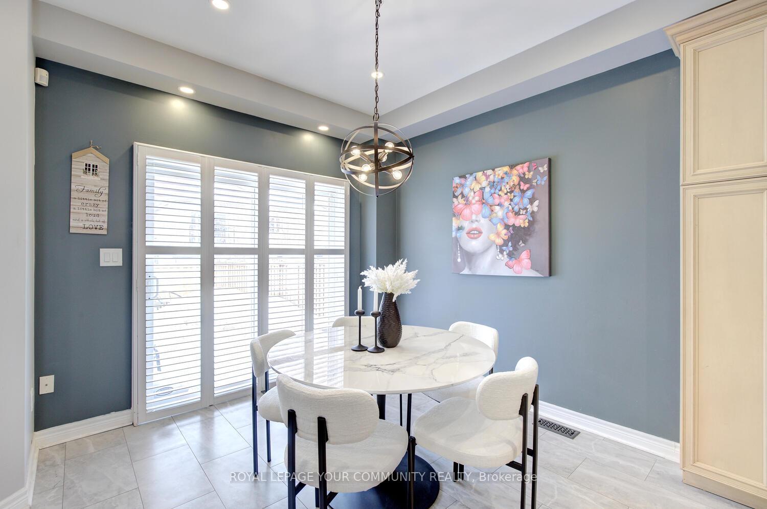 Photo 16 of 185 Chayna Crescent, Vaughan, Patterson — HOMEH