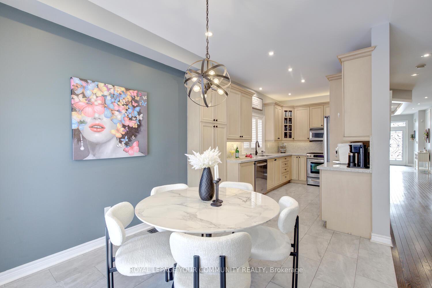 Photo 19 of 185 Chayna Crescent, Vaughan, Patterson — HOMEH