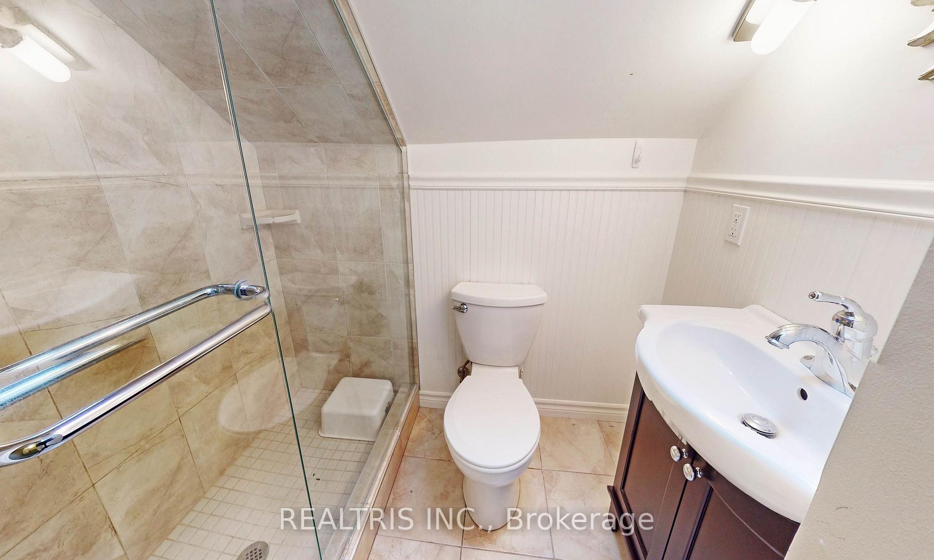 Photo 19 of 149 Worsley Street, Barrie, City Centre — HOMEH