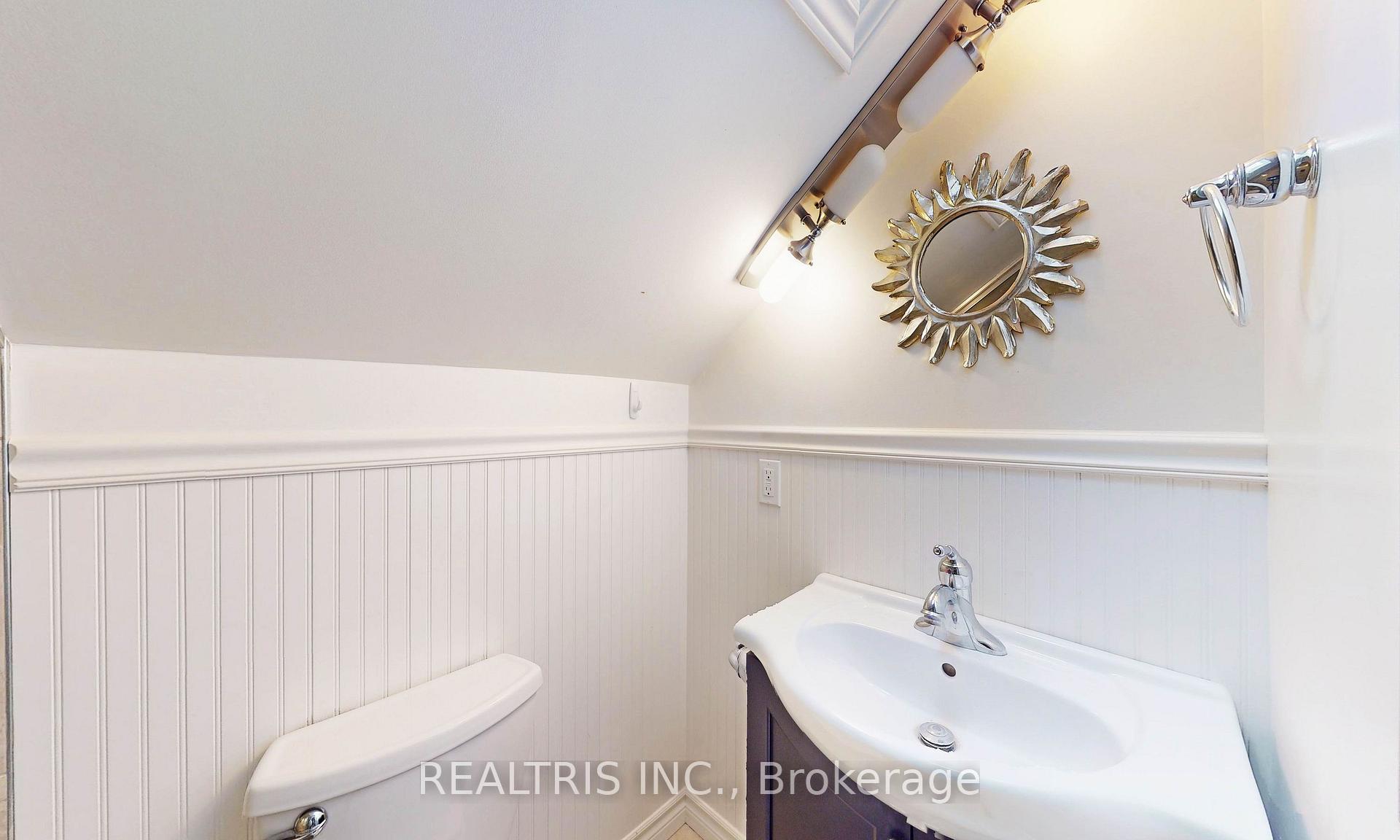 Photo 20 of 149 Worsley Street, Barrie, City Centre — HOMEH