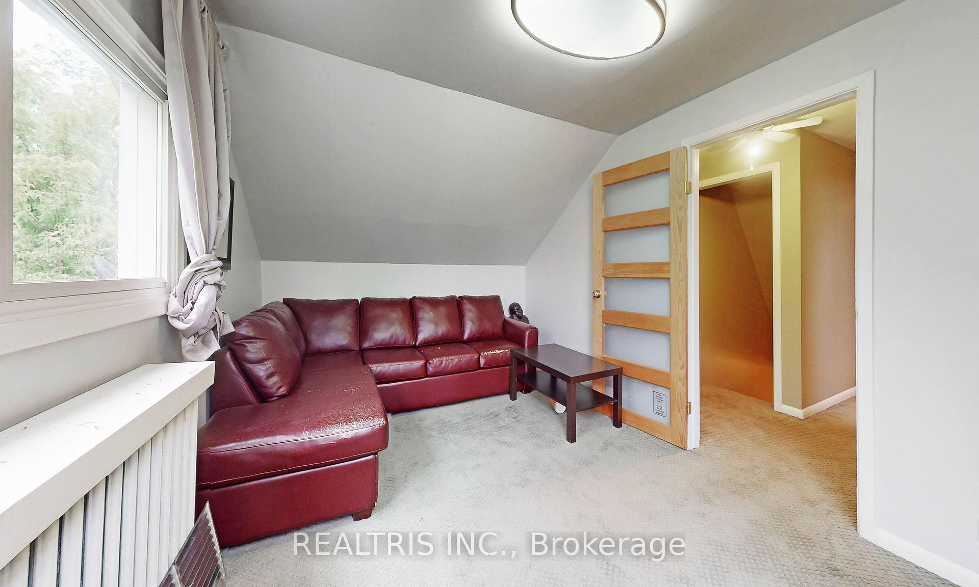 Photo 34 of 149 Worsley Street, Barrie, City Centre — HOMEH