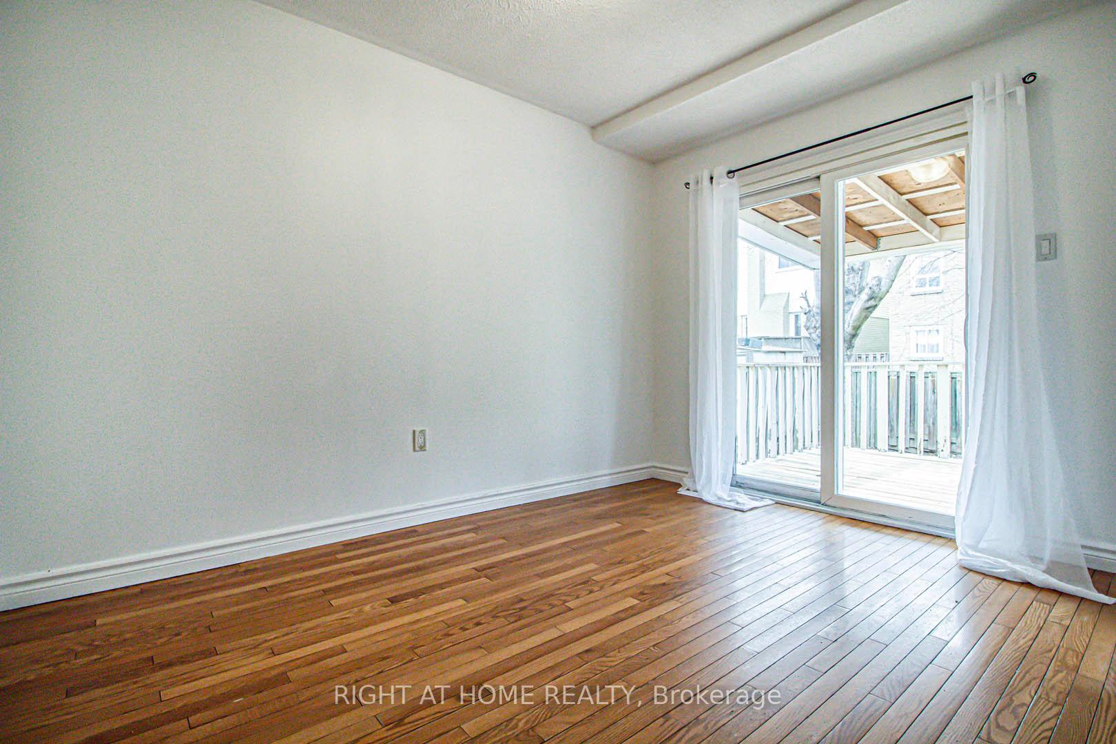 Photo 7 of 30 Vodden Street W, Brampton, Brampton West — HOMEH