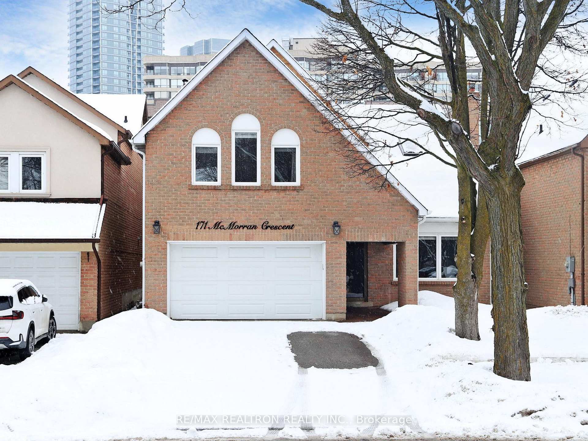 Photo 2 of 171 Mcmorran Crescent, Vaughan, Brownridge — HOMEH