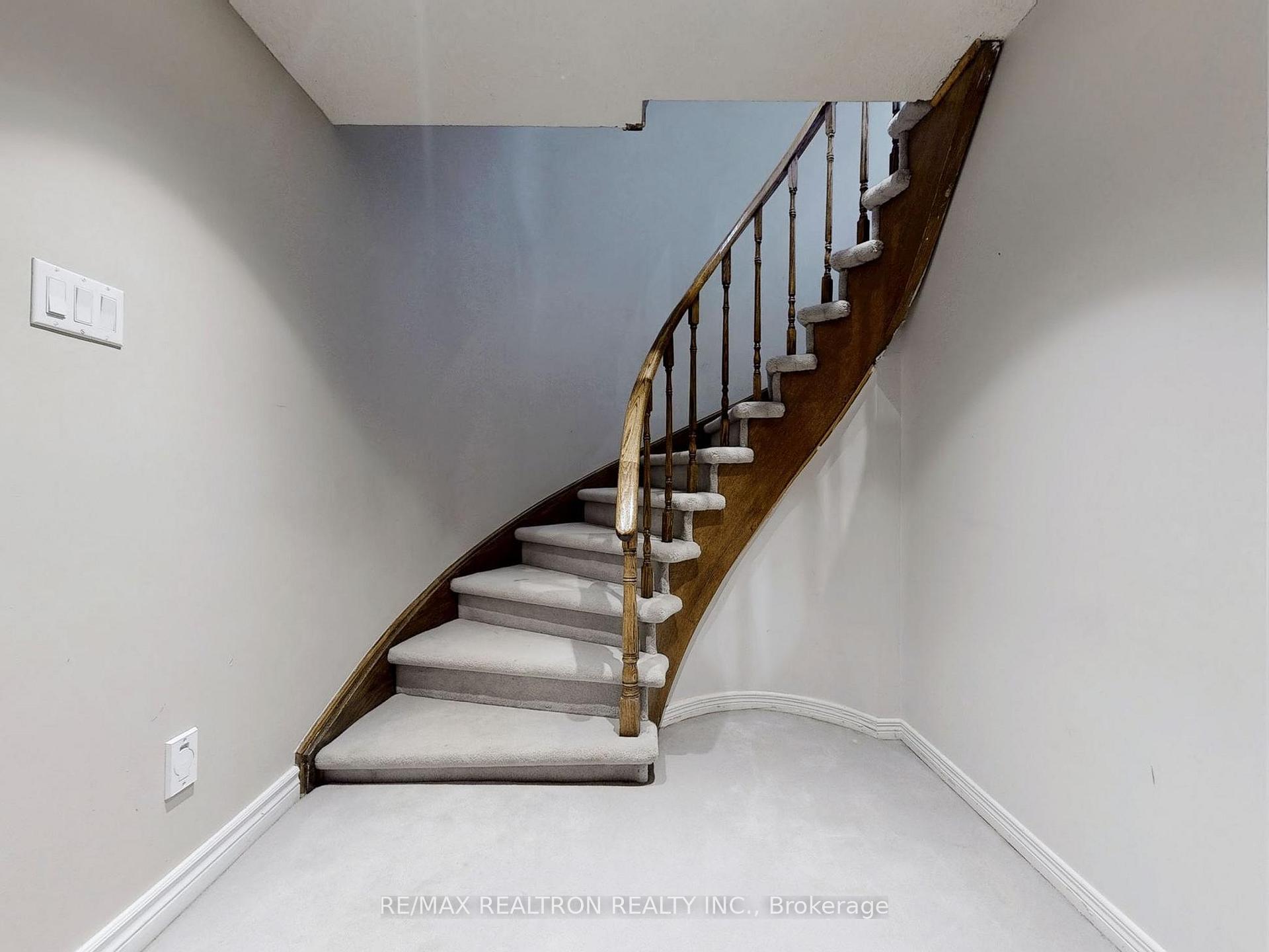 Photo 31 of 171 Mcmorran Crescent, Vaughan, Brownridge — HOMEH