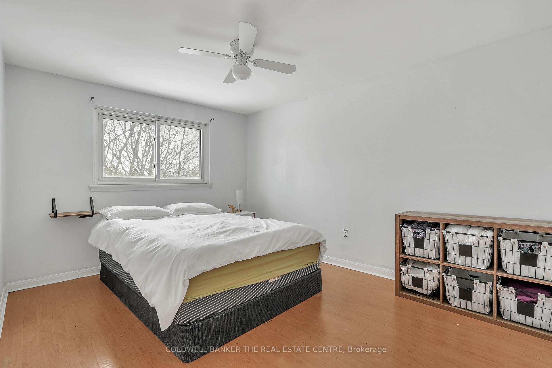 Photo 15 of 56 Chaucer Crescent, Barrie, Letitia Heights — HOMEH