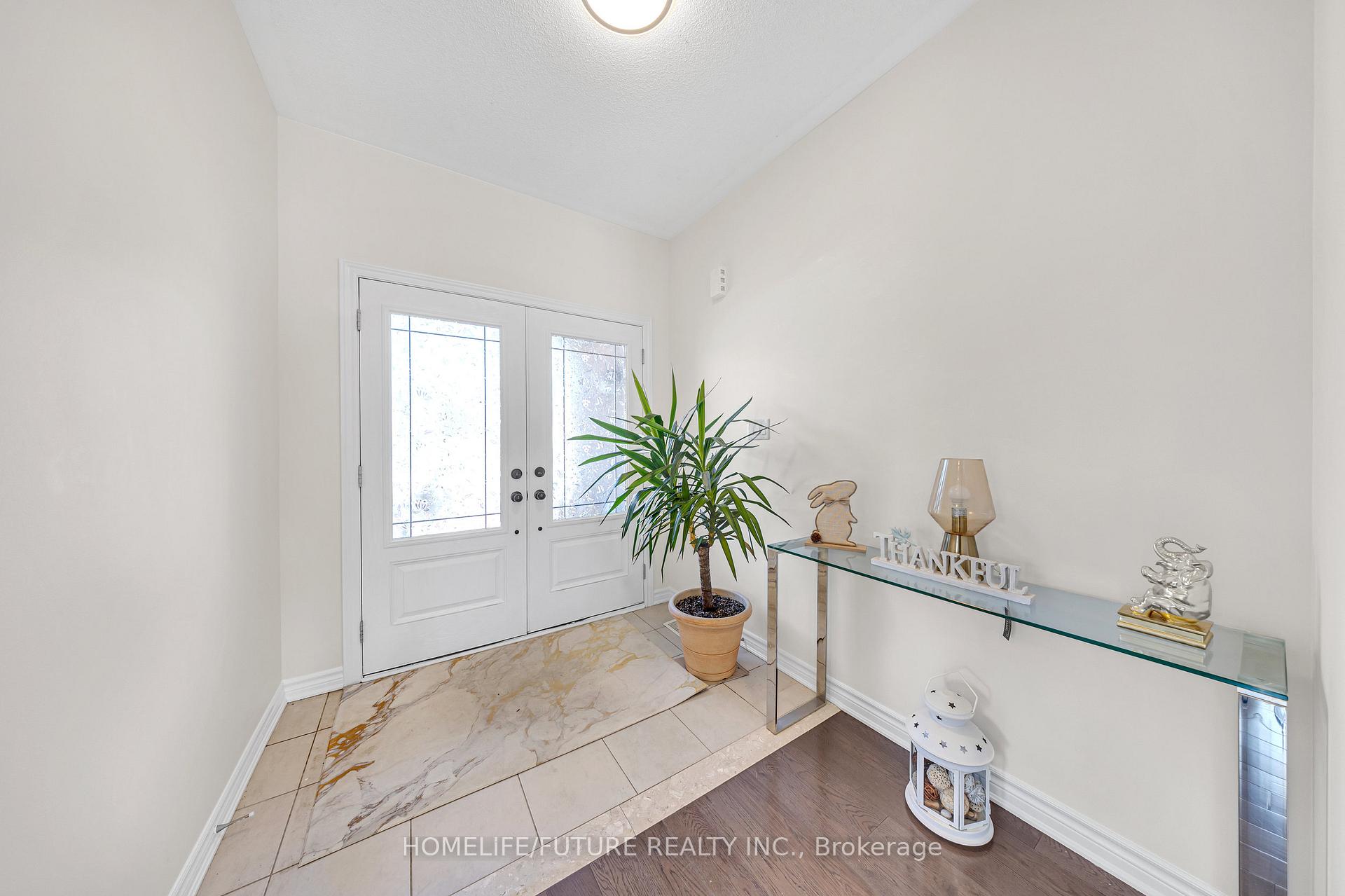 Photo 3 of 49 Terry Clayton Avenue, Brock, Beaverton — HOMEH