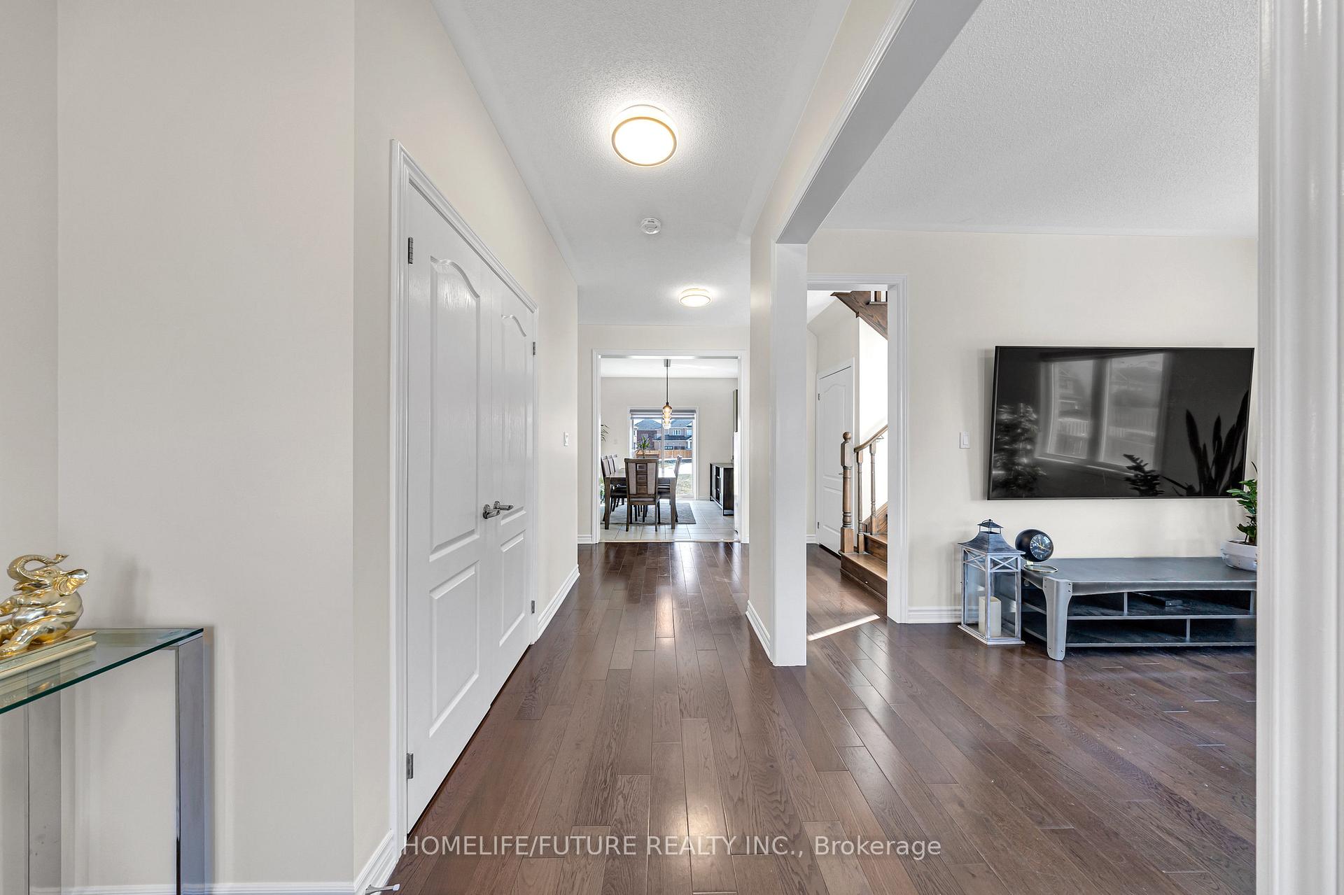 Photo 9 of 49 Terry Clayton Avenue, Brock, Beaverton — HOMEH