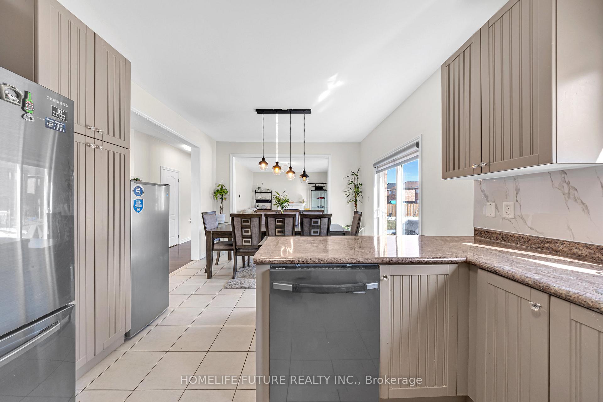 Photo 15 of 49 Terry Clayton Avenue, Brock, Beaverton — HOMEH