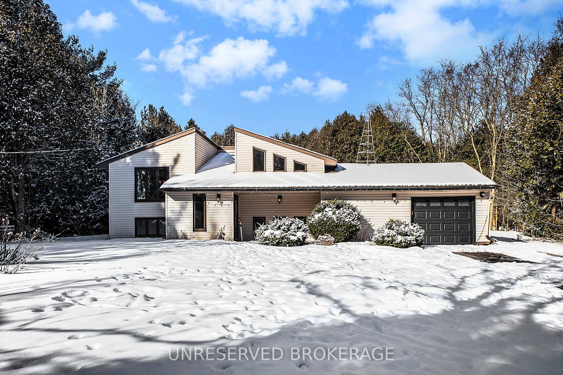 Photo 1 of 1332 9th Line Road, Beckwith, Beckwith Twp — HOMEH