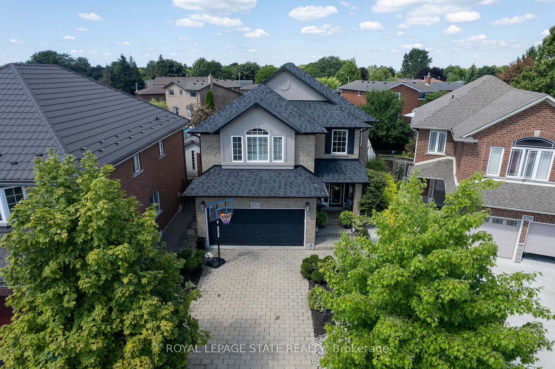 Photo 3 of 274 Springvalley Crescent, Hamilton, Gourley — HOMEH