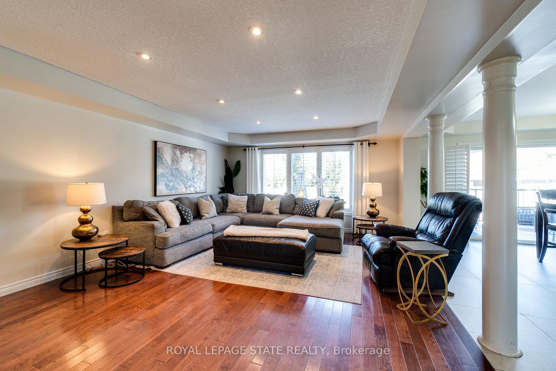 Photo 6 of 274 Springvalley Crescent, Hamilton, Gourley — HOMEH
