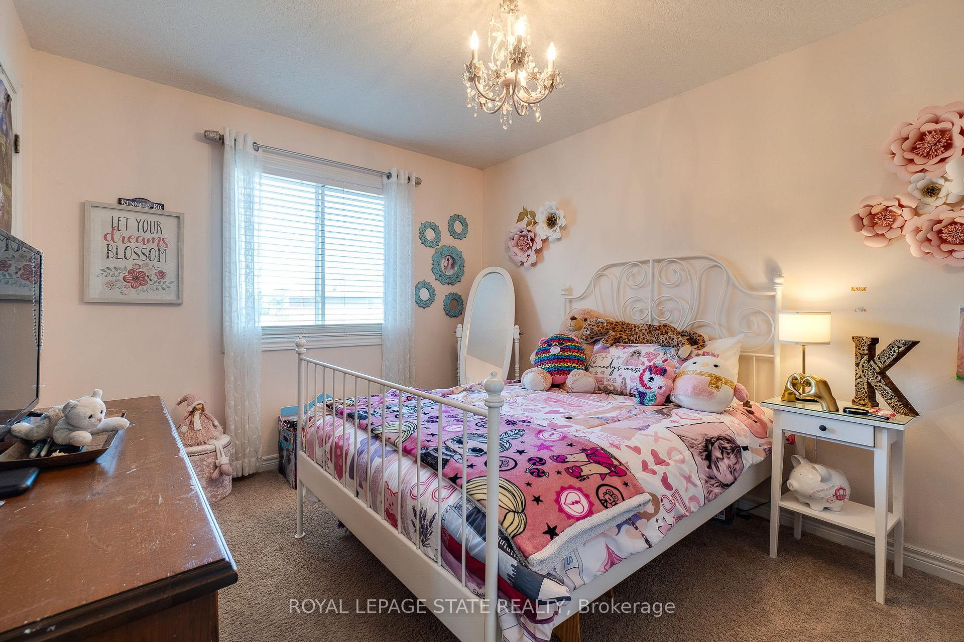 Photo 27 of 274 Springvalley Crescent, Hamilton, Gourley — HOMEH