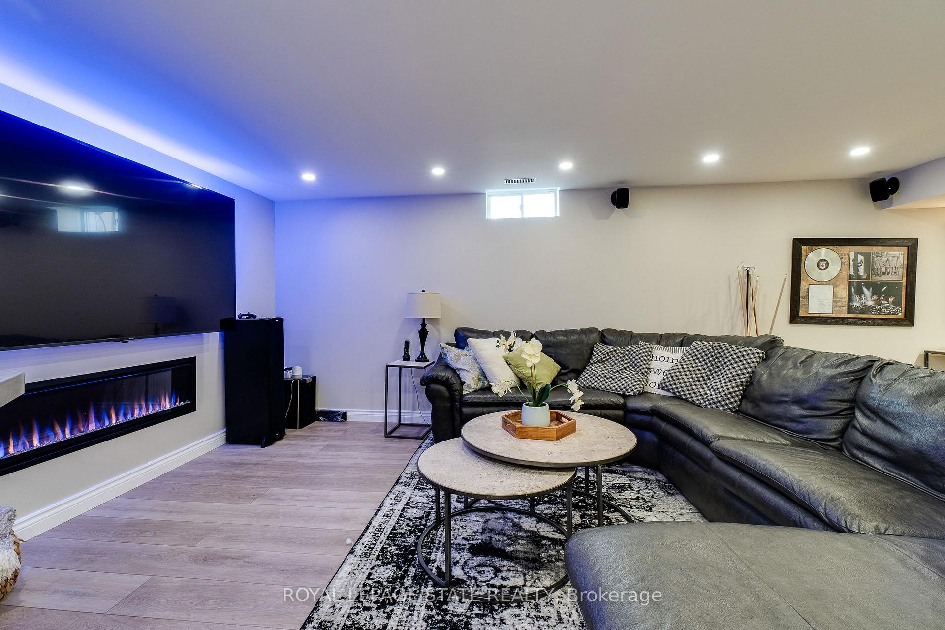 Photo 34 of 274 Springvalley Crescent, Hamilton, Gourley — HOMEH