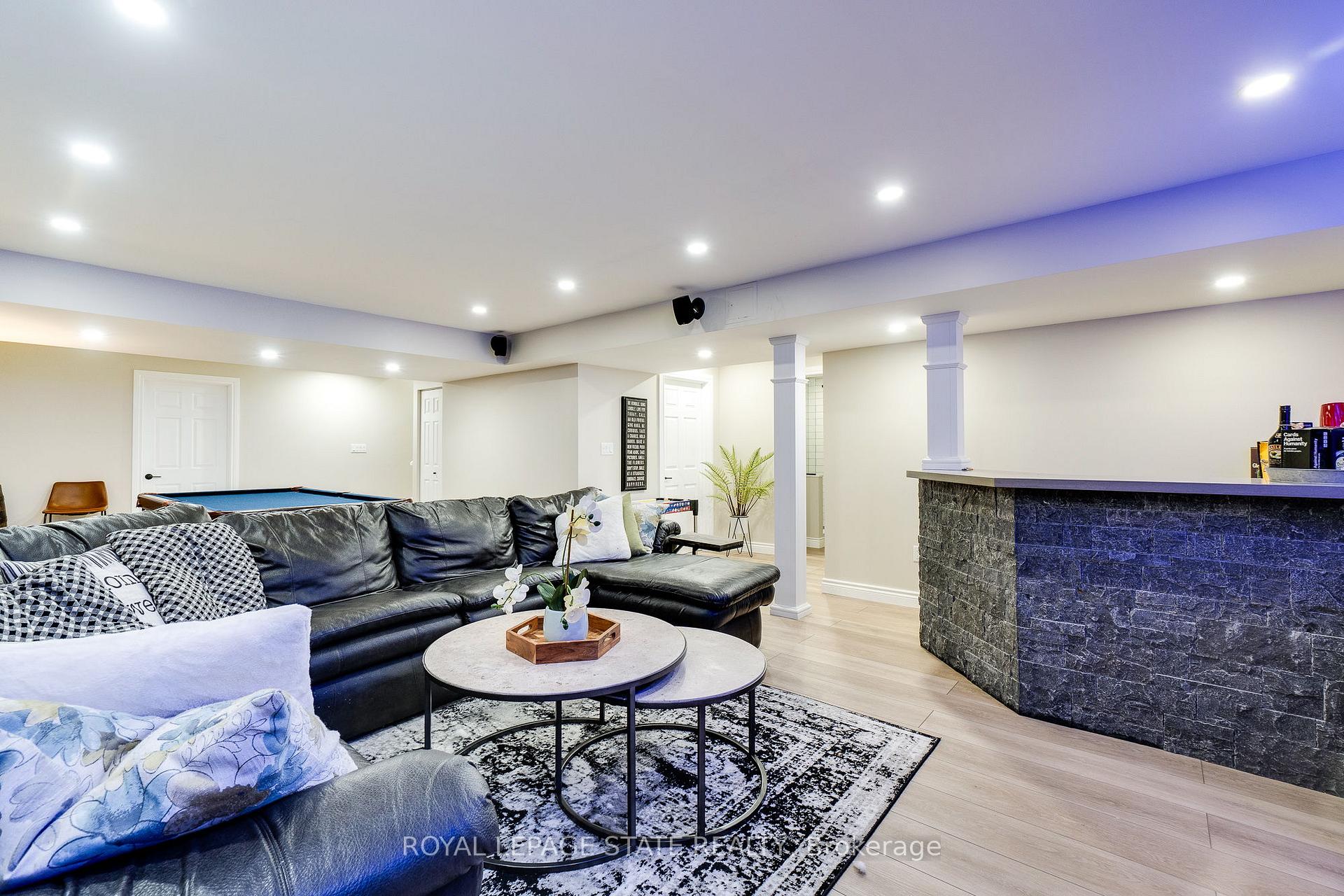 Photo 35 of 274 Springvalley Crescent, Hamilton, Gourley — HOMEH