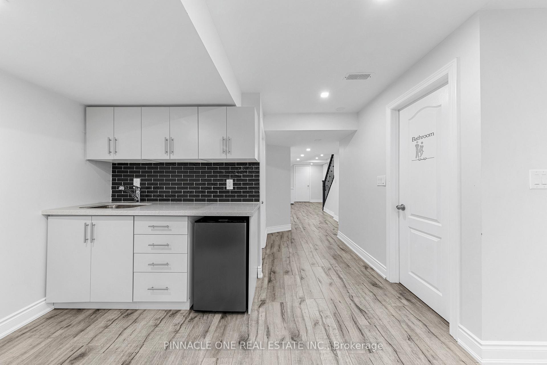 Photo 23 of 142 Sky Harbour Drive, Brampton, Brampton West — HOMEH