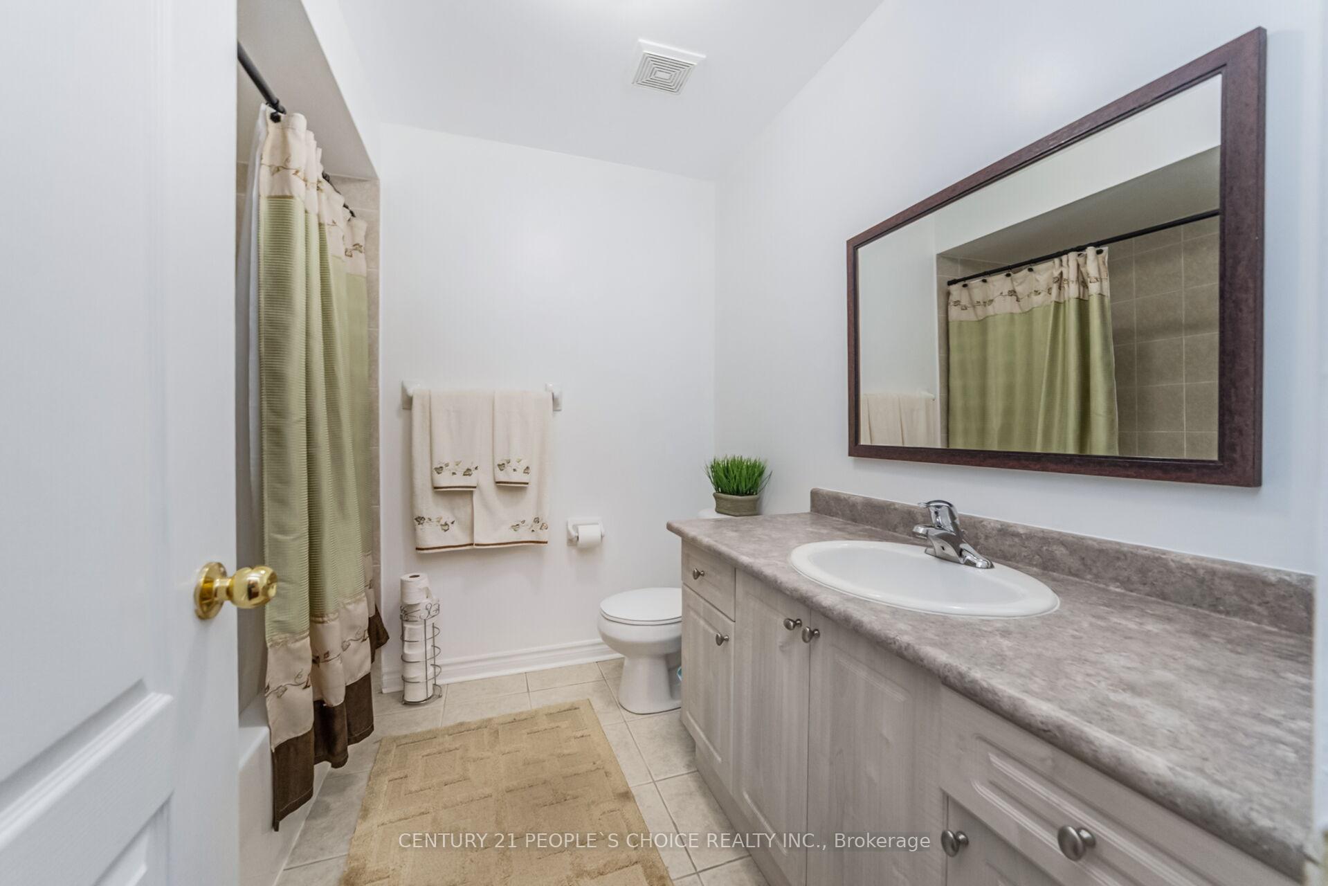 Photo 38 of 28 Coin Street, Brampton, Bram West — HOMEH