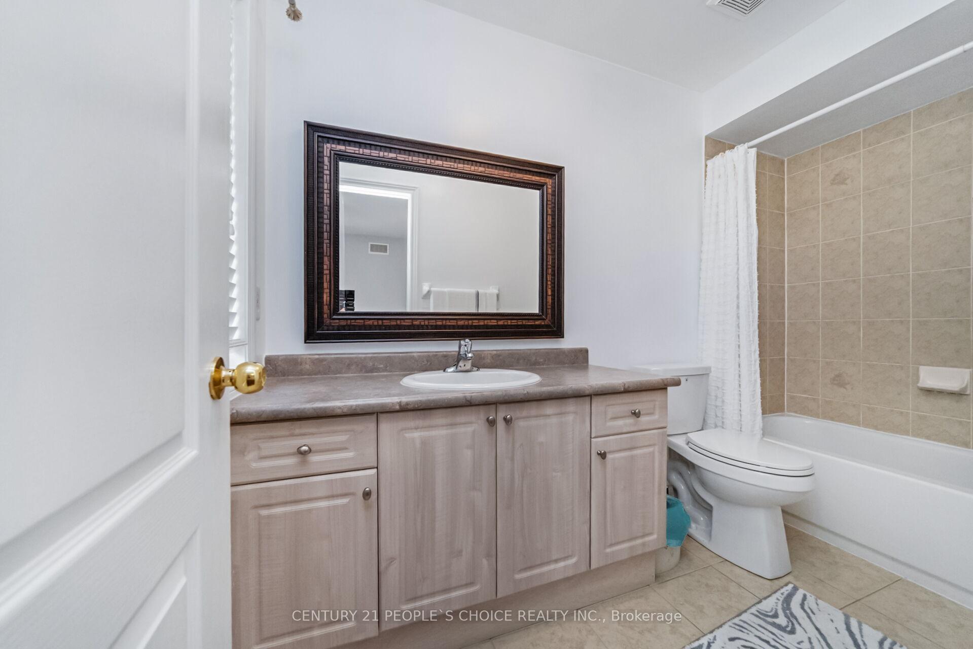 Photo 41 of 28 Coin Street, Brampton, Bram West — HOMEH